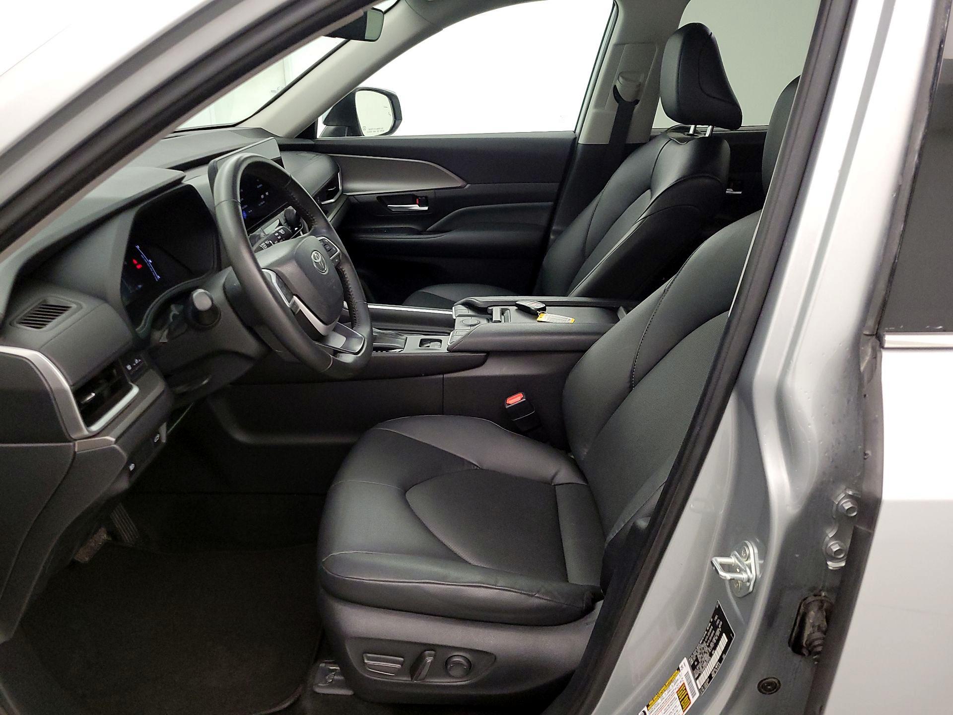 Thumbnail: 2024 Toyota Grand Highlander - 11