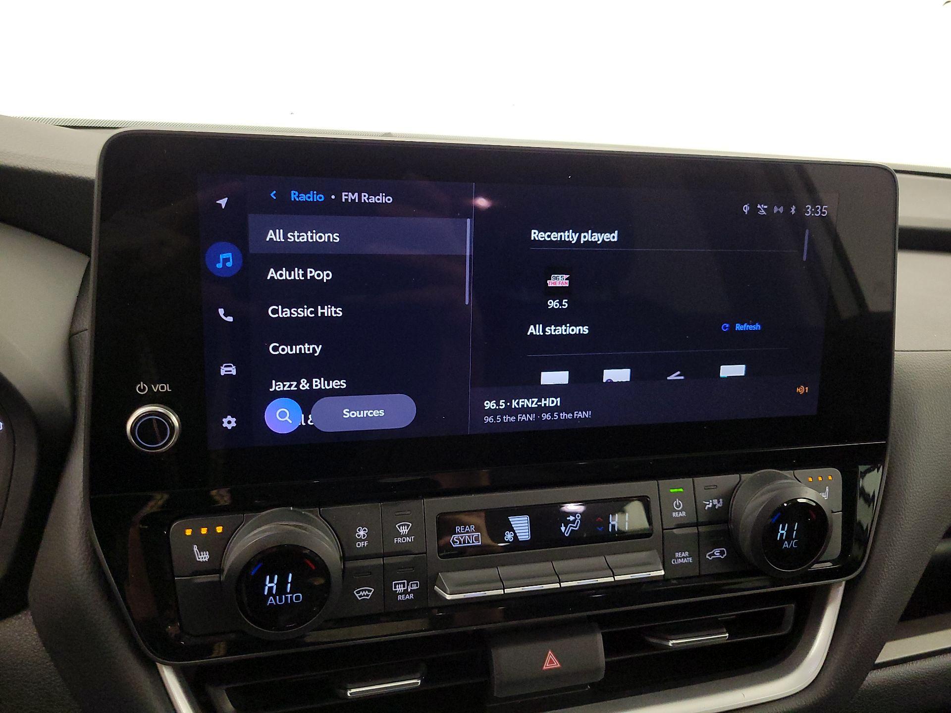 Thumbnail: 2024 Toyota Grand Highlander - 15