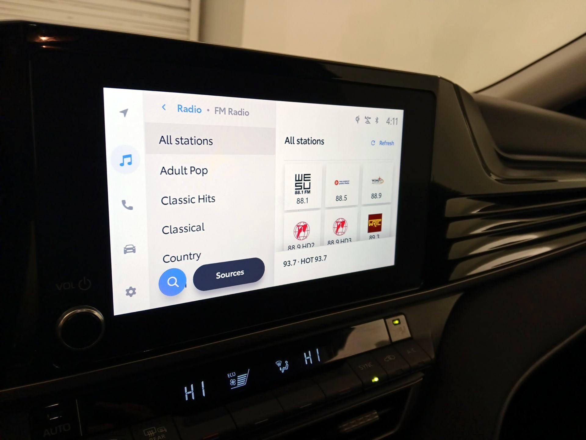 Thumbnail: 2025 Toyota Camry - 15