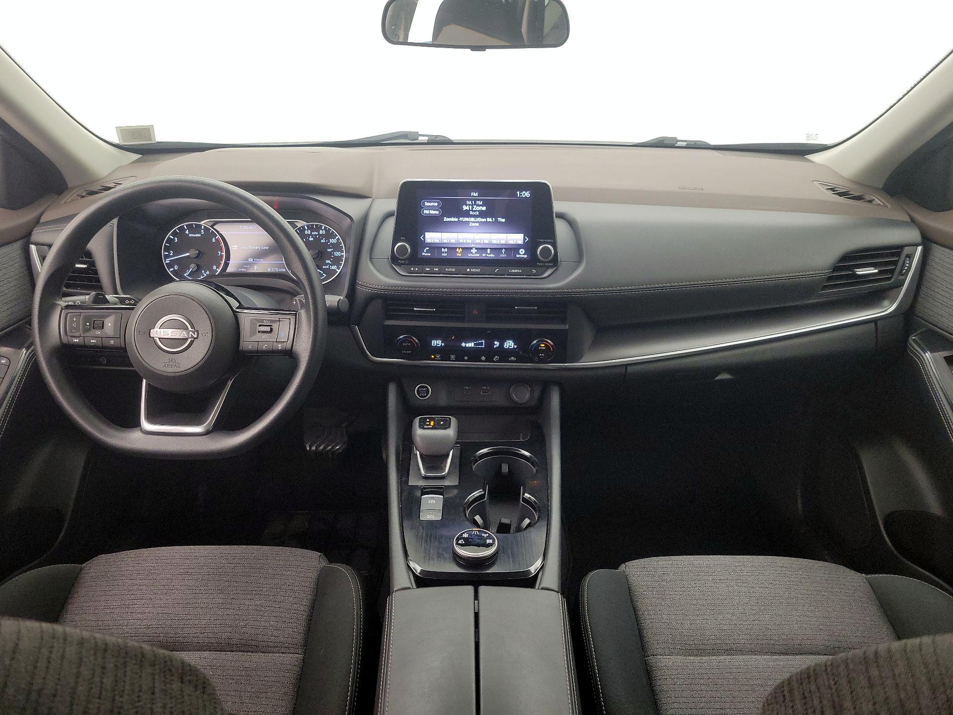 Thumbnail: 2023 Nissan Rogue - 9