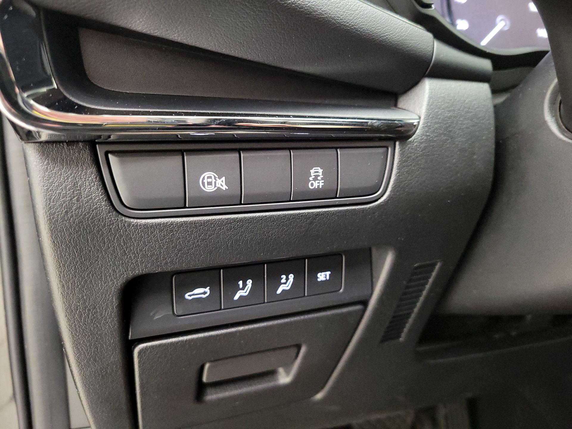 Thumbnail: 2025 Mazda Mazda3 - 13