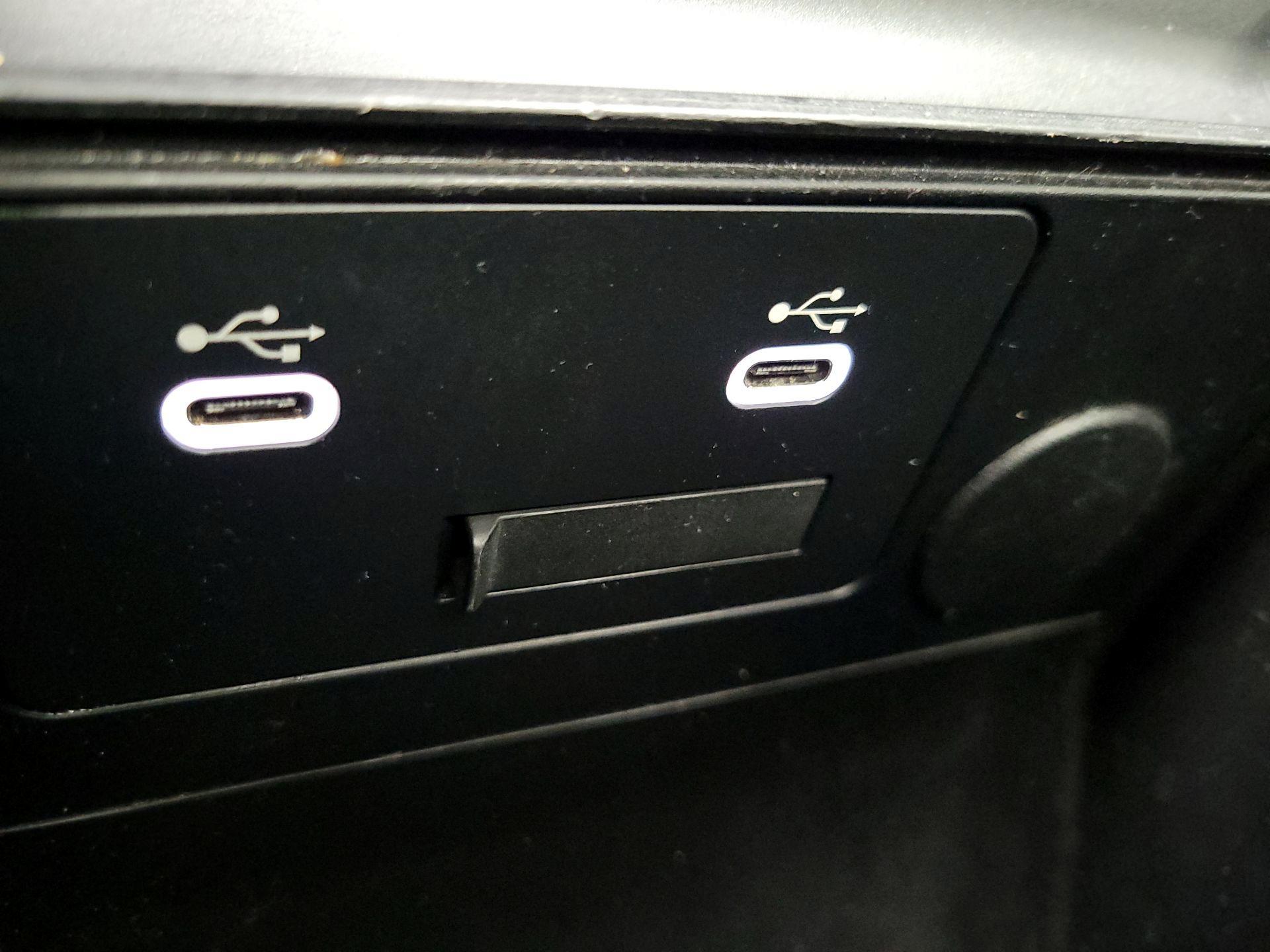 Thumbnail: 2025 Mazda Mazda3 - 18