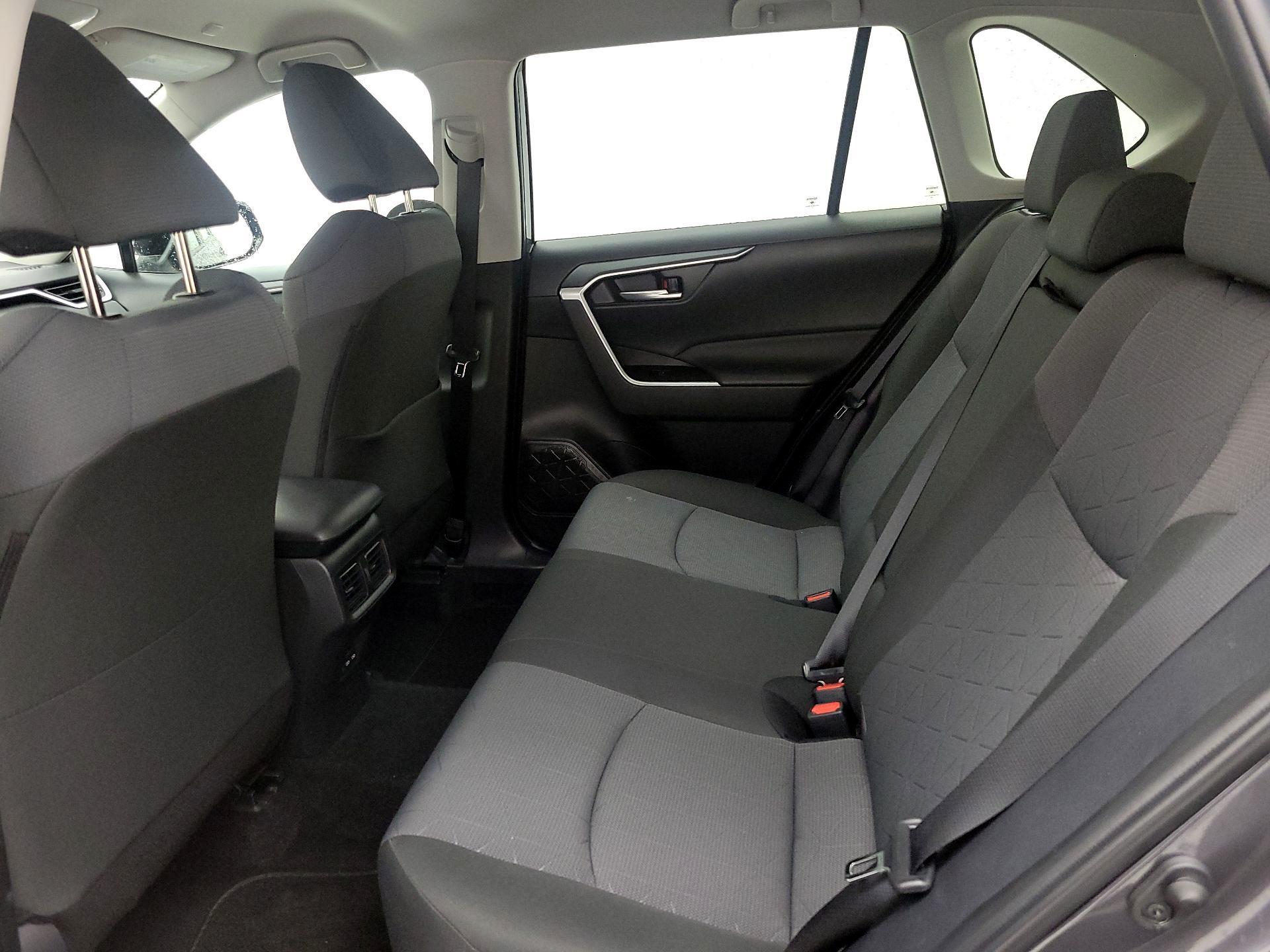 Thumbnail: 2025 Toyota RAV4 - 19