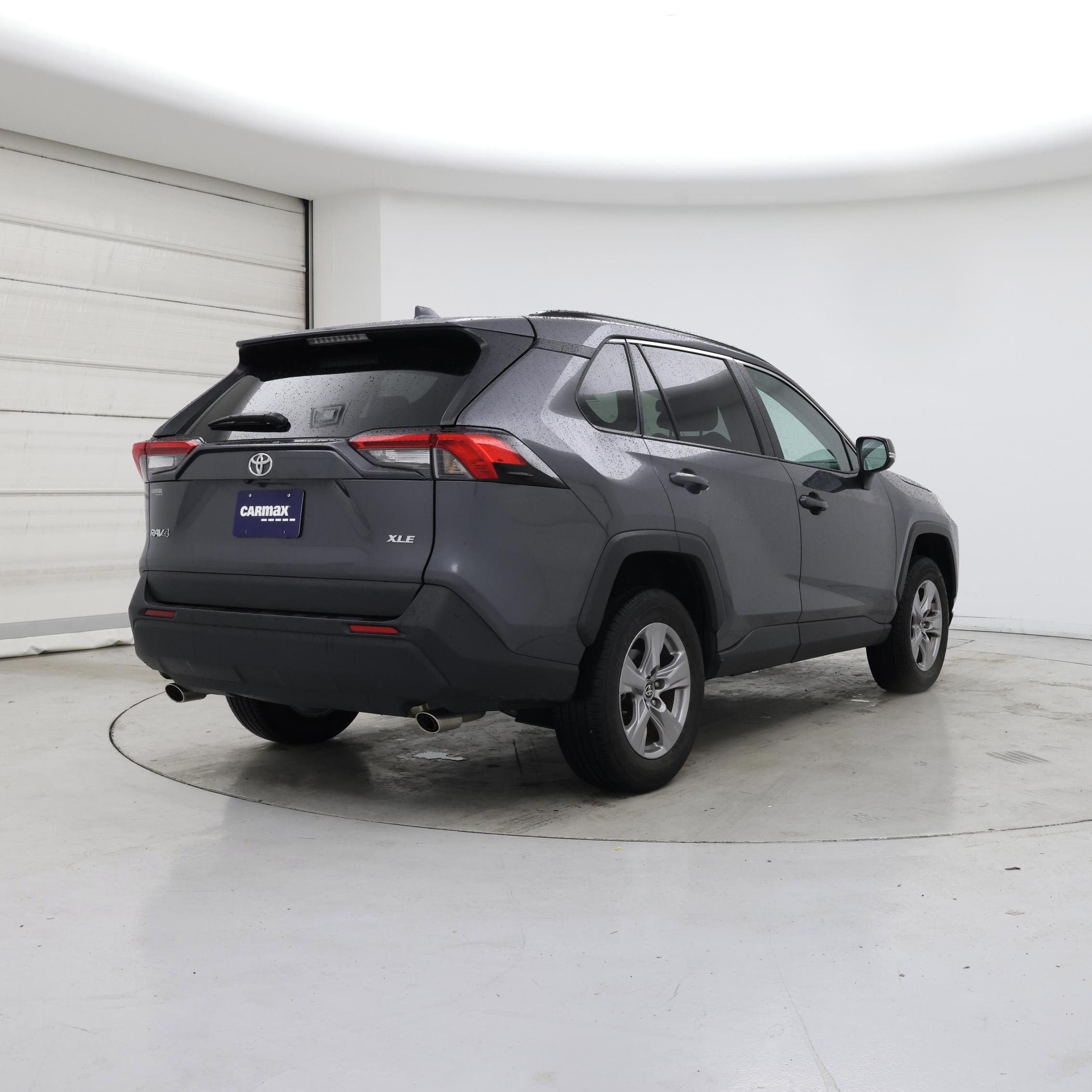 Thumbnail: 2025 Toyota RAV4 - 8