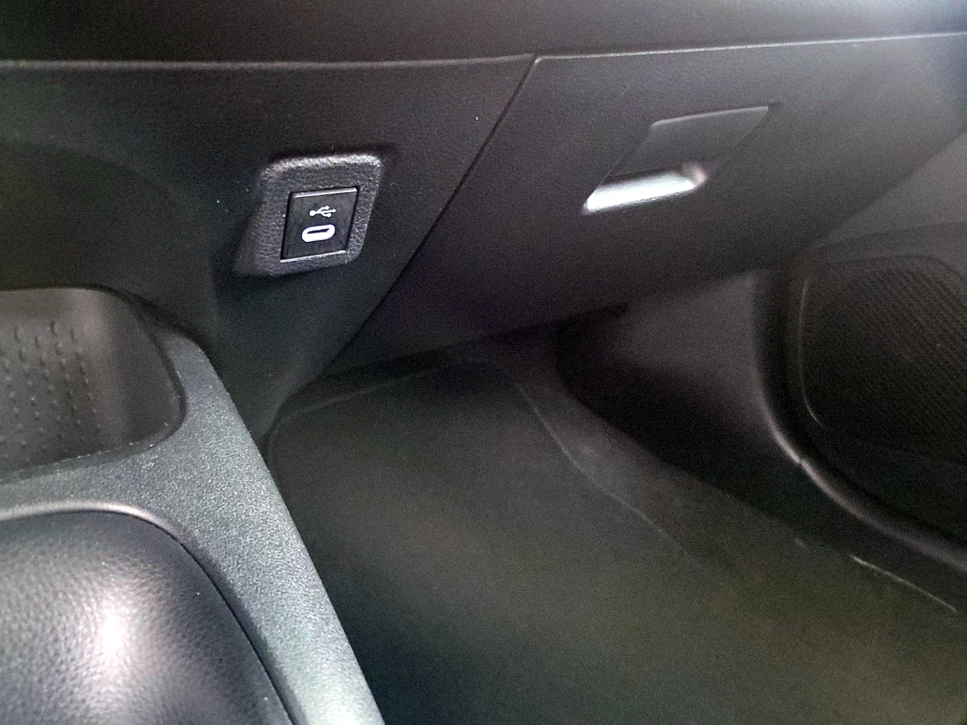 Thumbnail: 2024 Toyota Corolla - 18