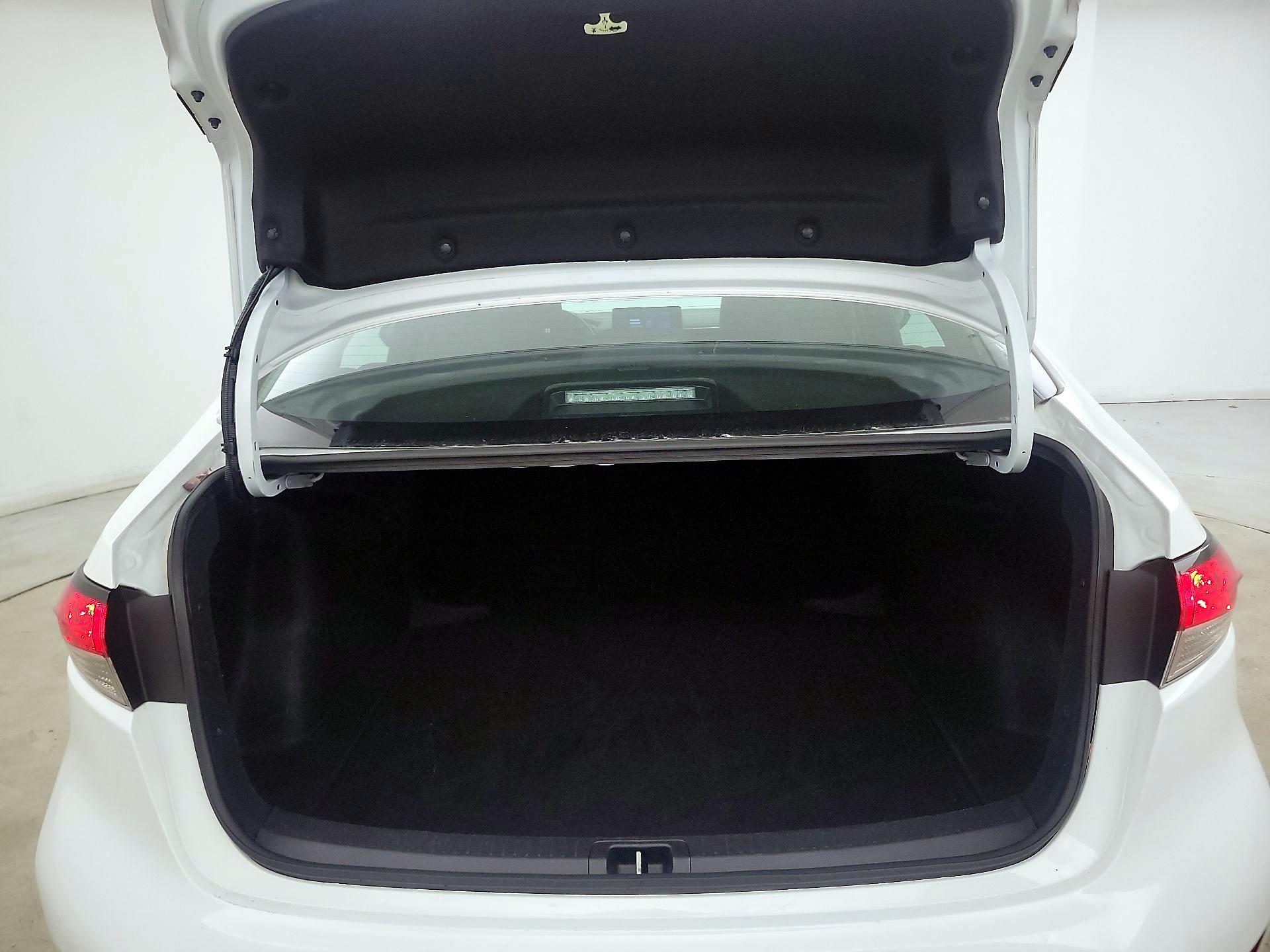 Thumbnail: 2024 Toyota Corolla - 20