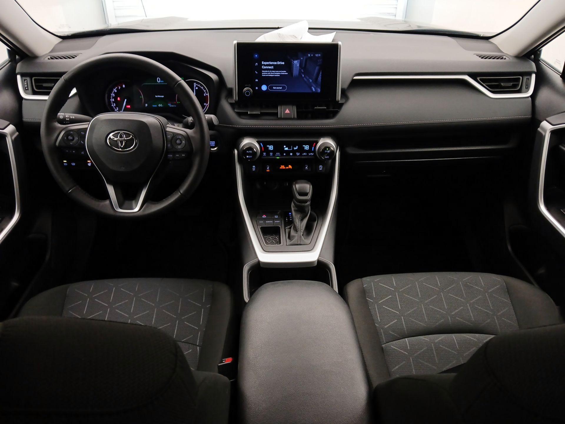 Thumbnail: 2025 Toyota RAV4 - 9