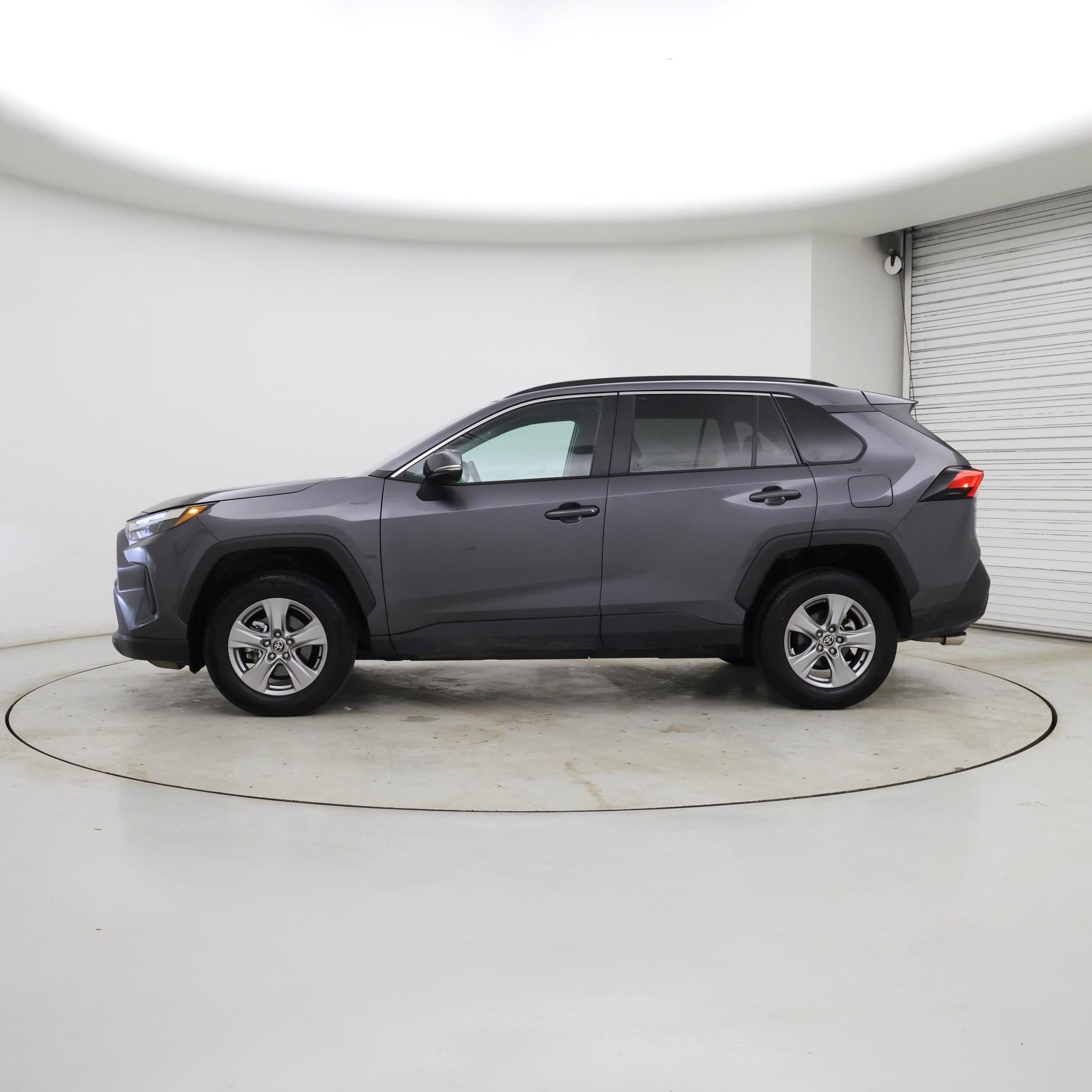 Thumbnail: 2025 Toyota RAV4 - 3