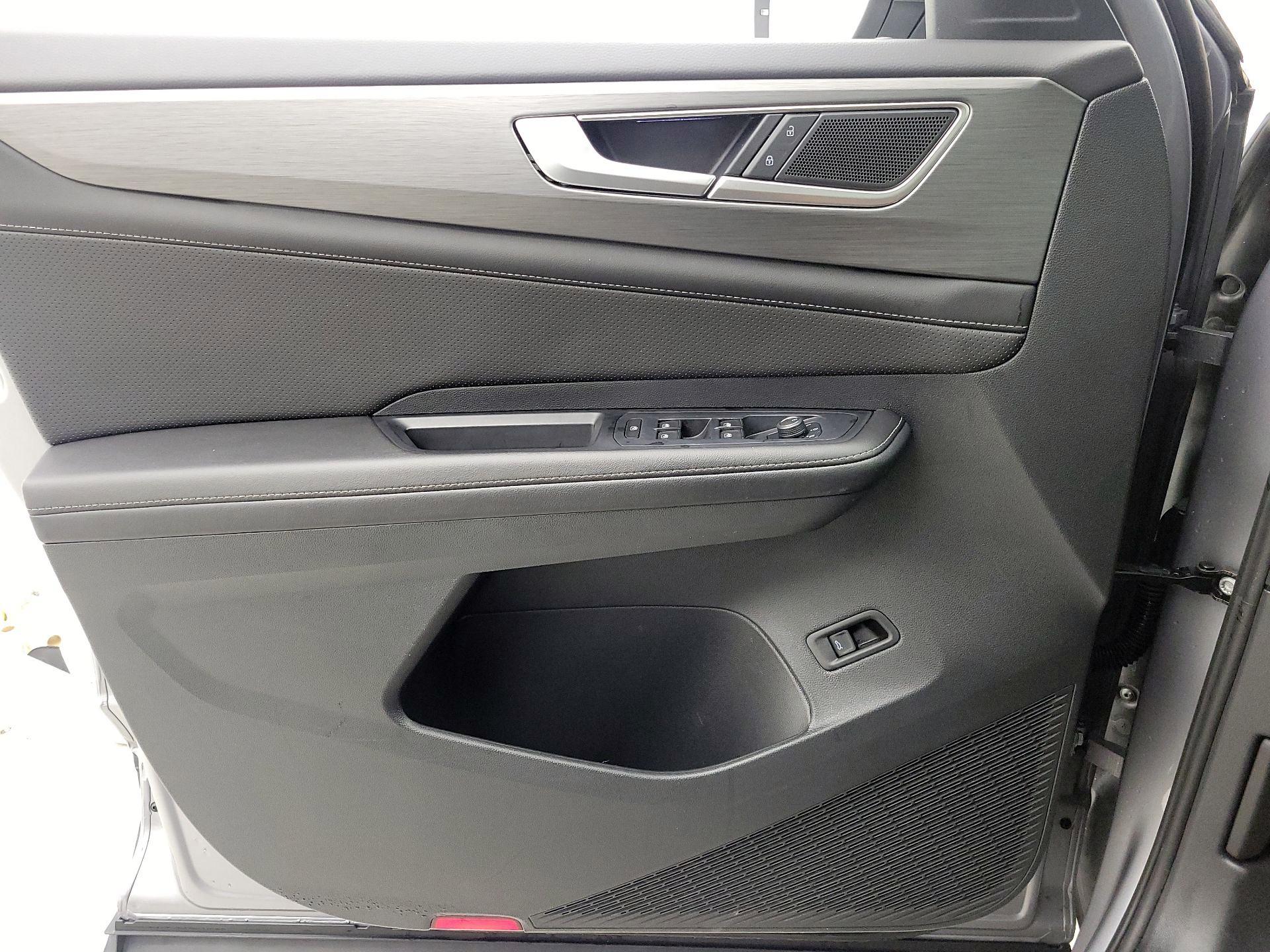 Thumbnail: 2025 Volkswagen Atlas - 12