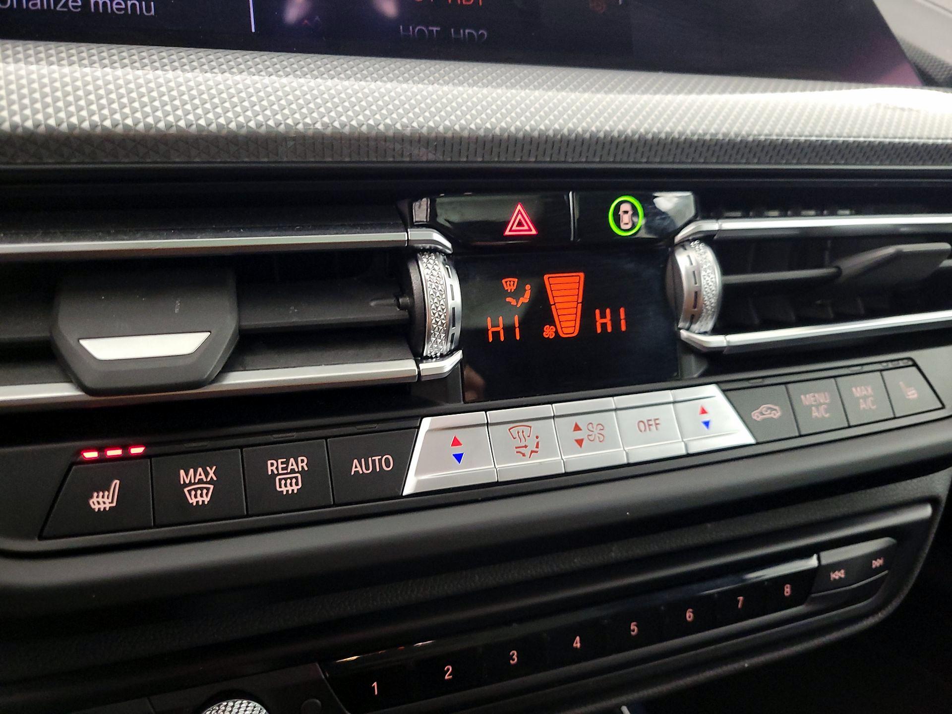 Thumbnail: 2024 BMW 2 Series - 17