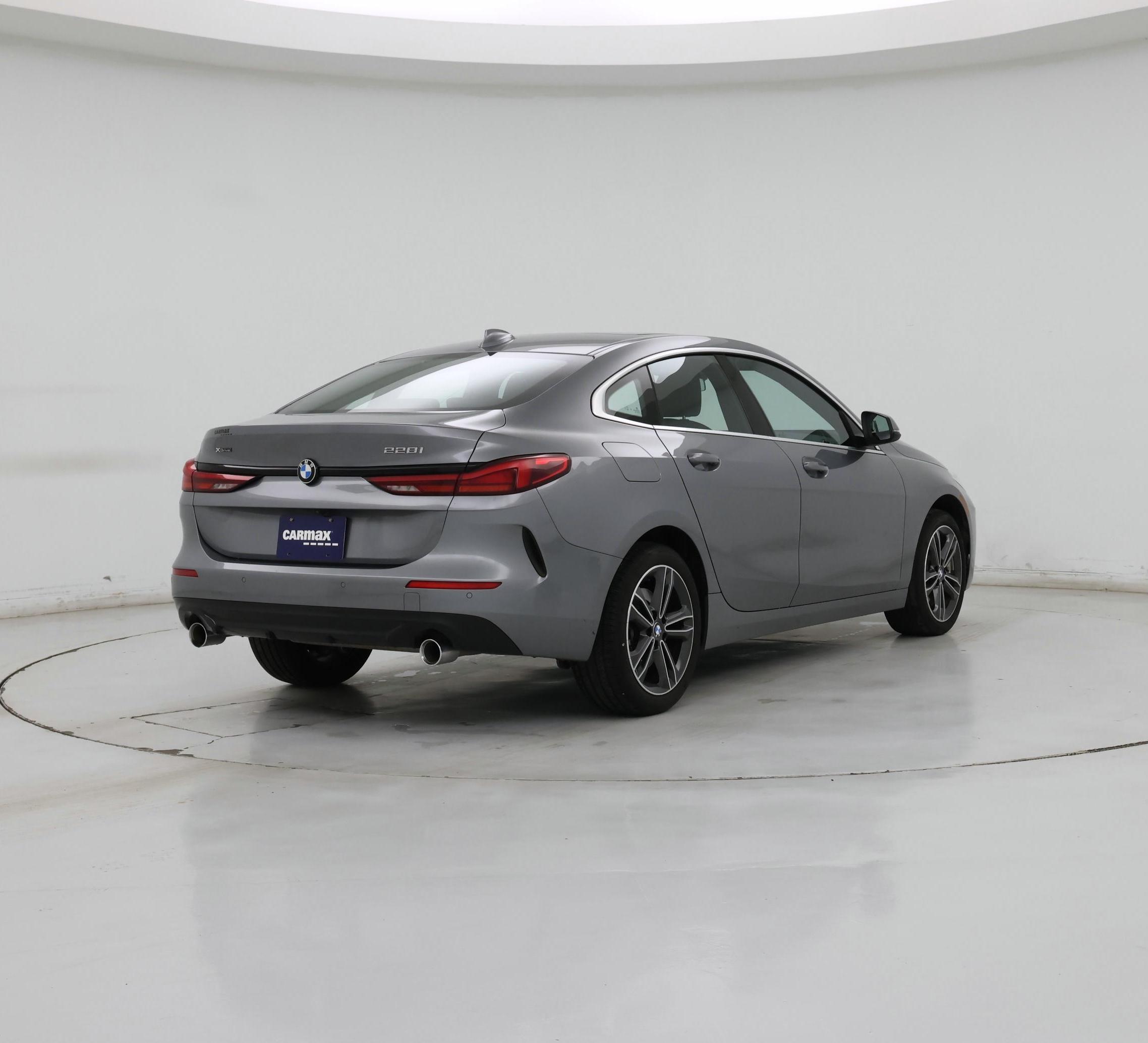 Thumbnail: 2024 BMW 2 Series - 8