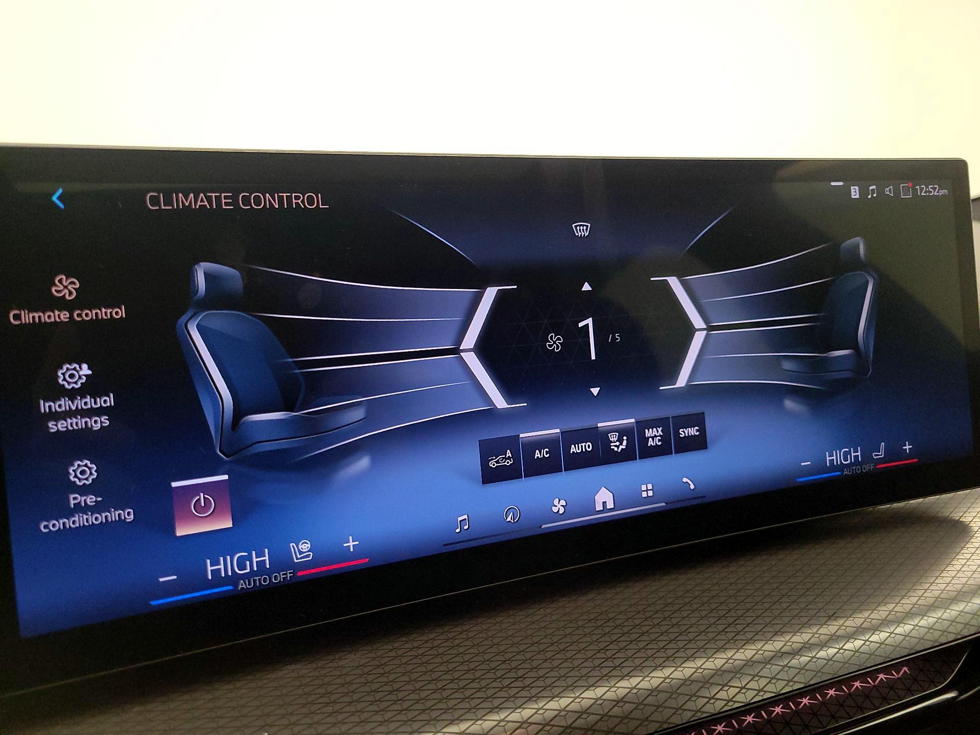 Thumbnail: 2025 BMW 4 Series - 17