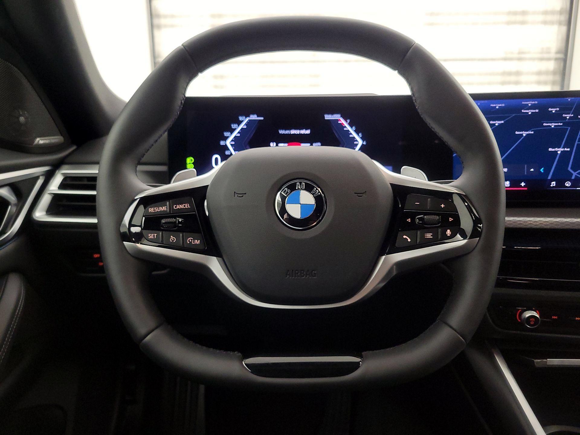 Thumbnail: 2025 BMW 4 Series - 10