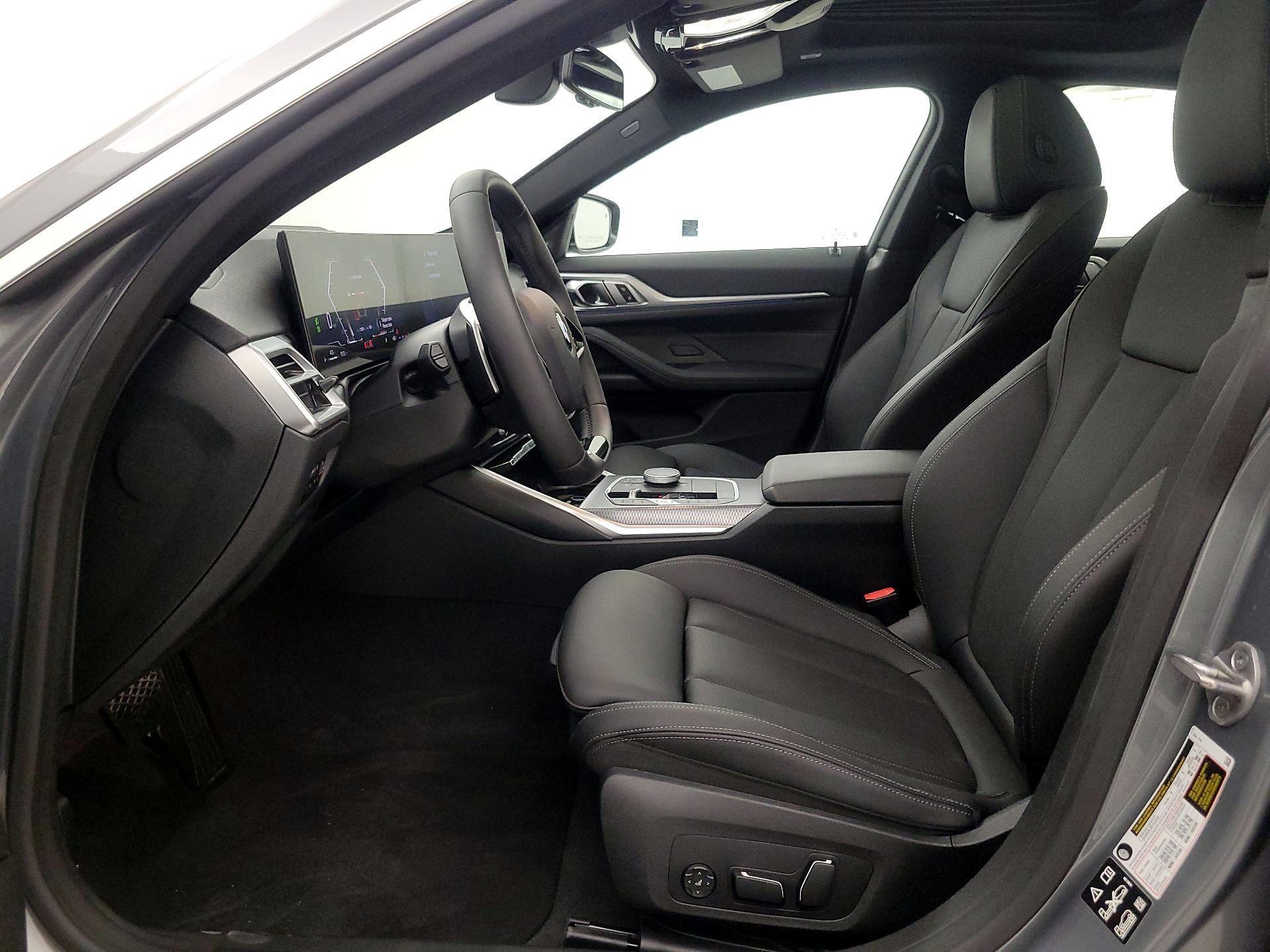 Thumbnail: 2025 BMW 4 Series - 11