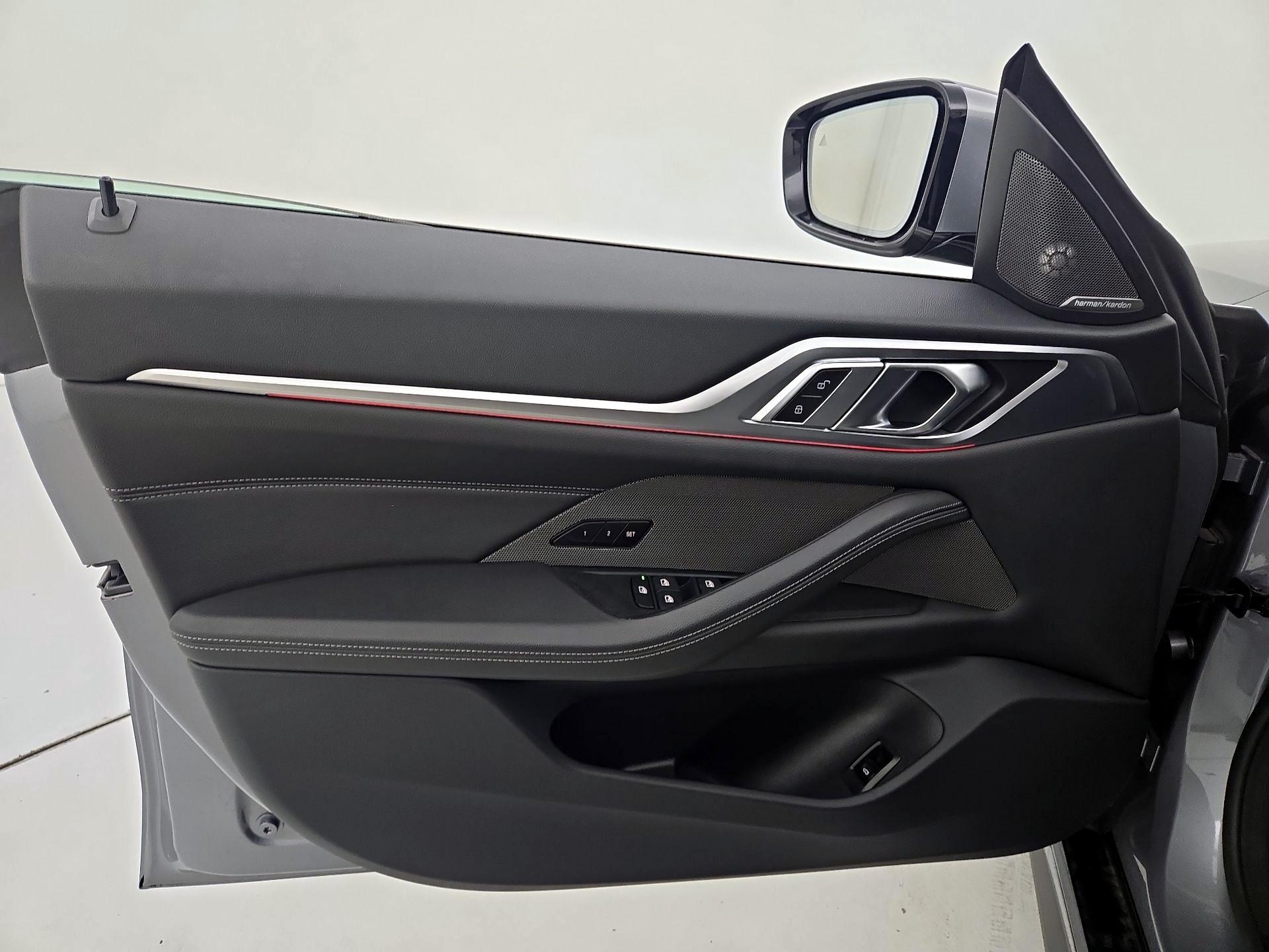 Thumbnail: 2025 BMW 4 Series - 12