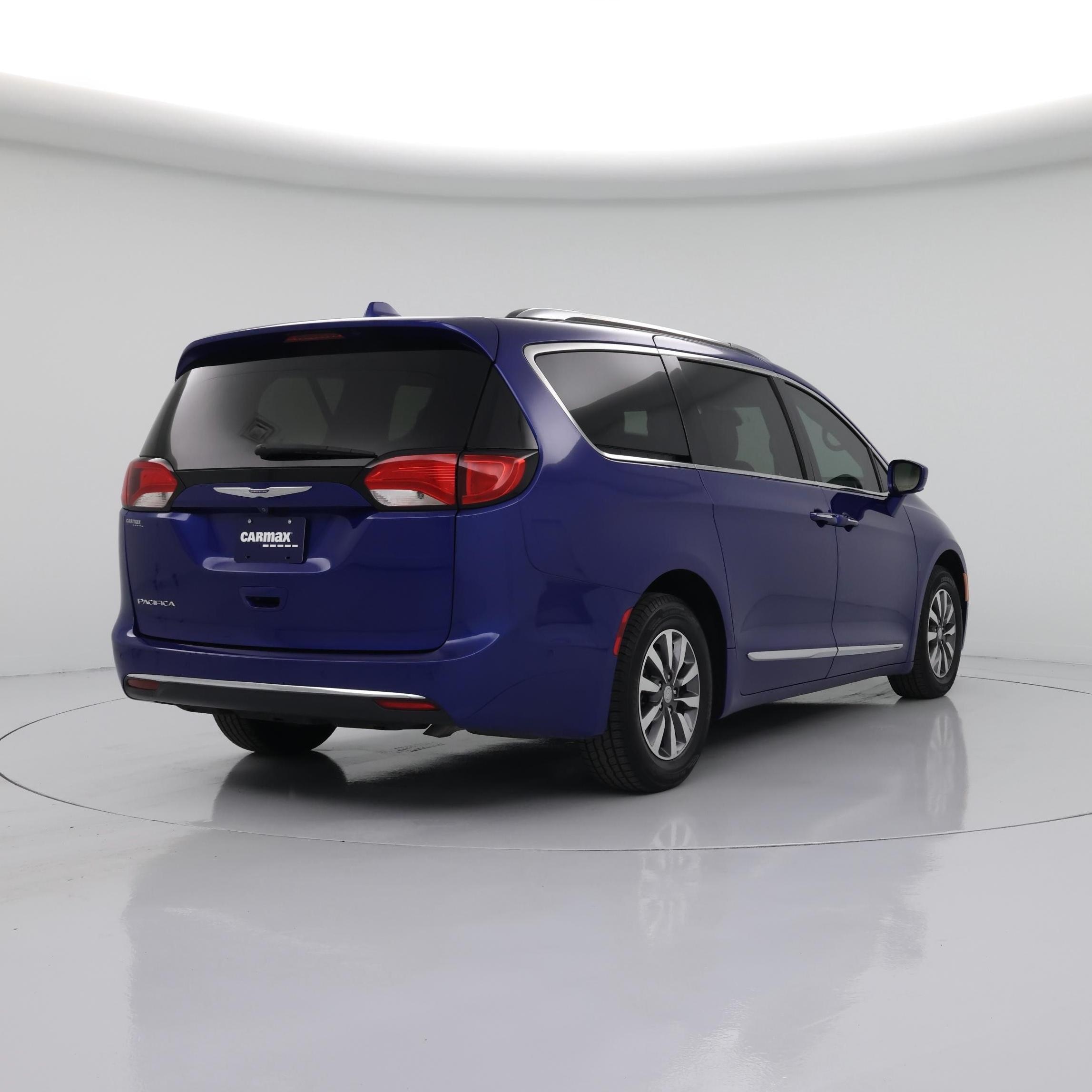 Thumbnail: 2020 Chrysler Pacifica - 8