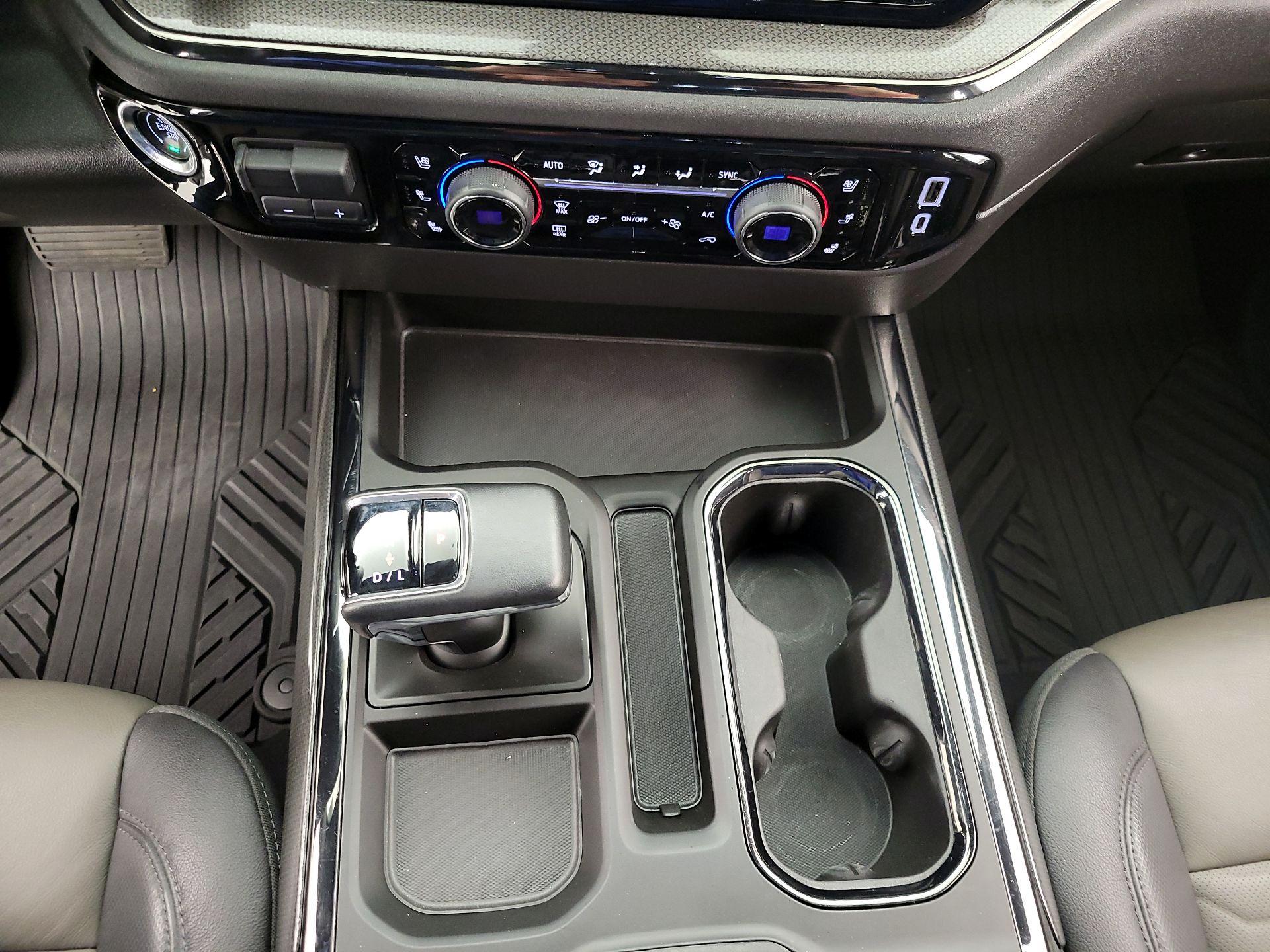 Thumbnail: 2024 Chevrolet Silverado 1500 - 17