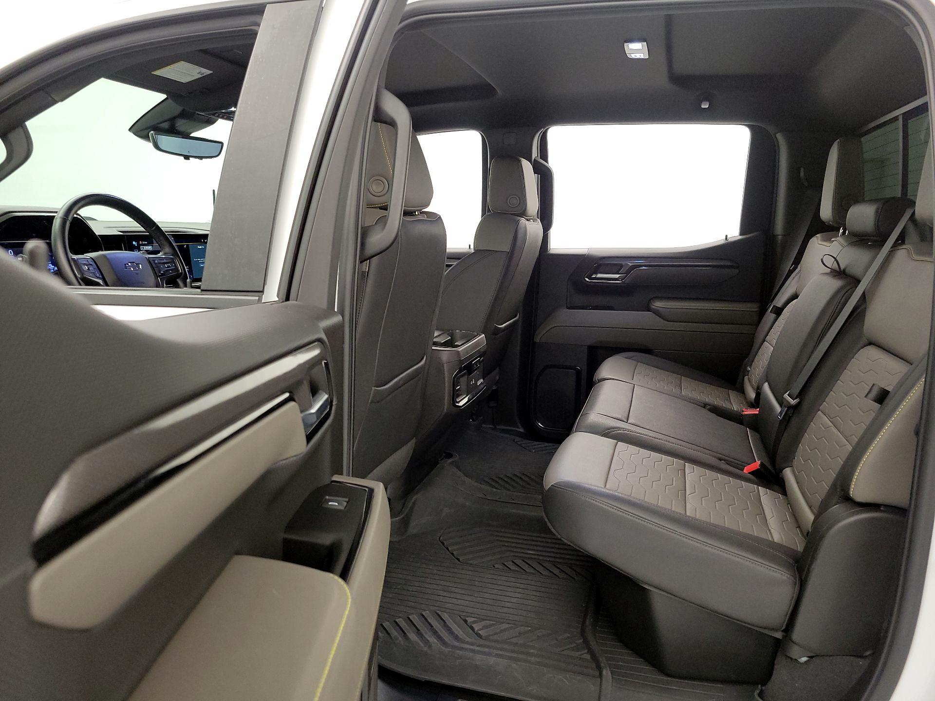 Thumbnail: 2024 Chevrolet Silverado 1500 - 19