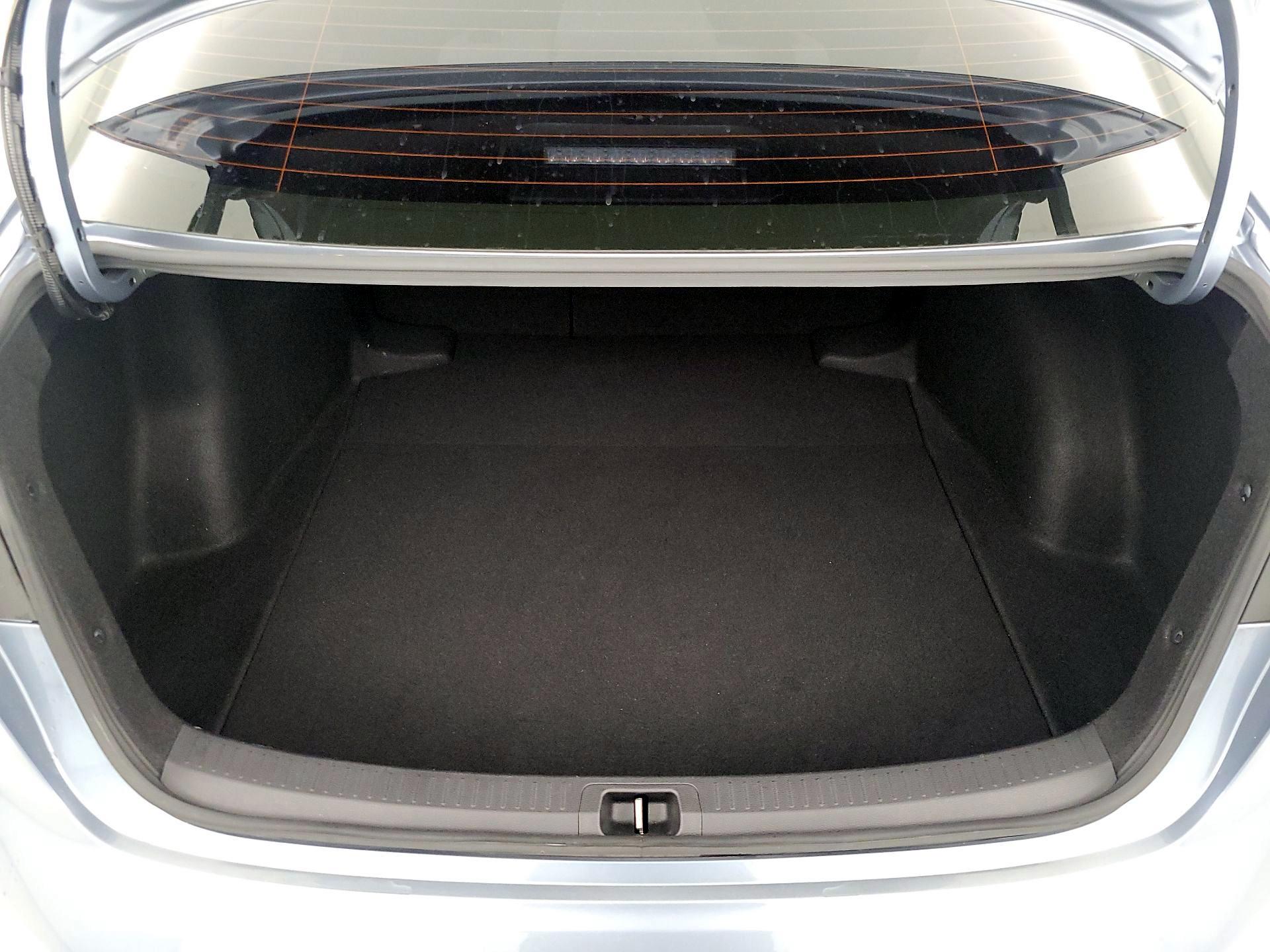 Thumbnail: 2020 Toyota Corolla - 20