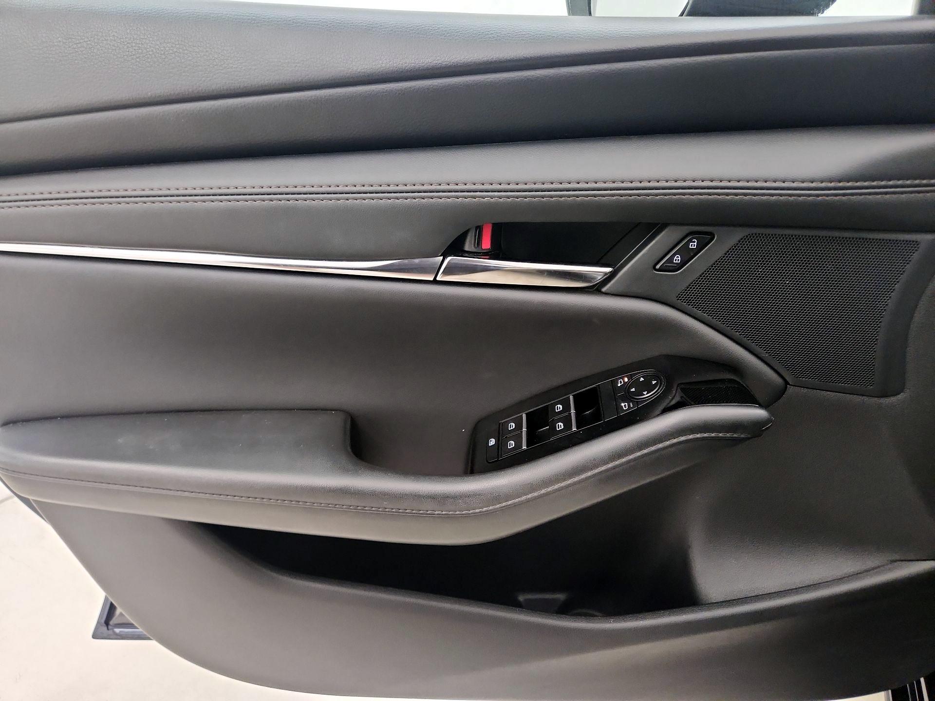 Thumbnail: 2025 Mazda Mazda3 - 12