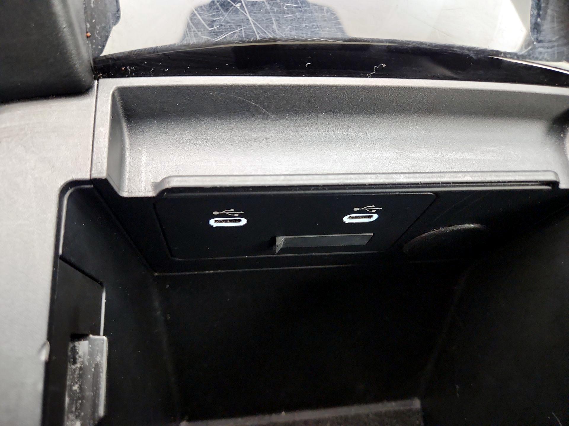 Thumbnail: 2025 Mazda Mazda3 - 18