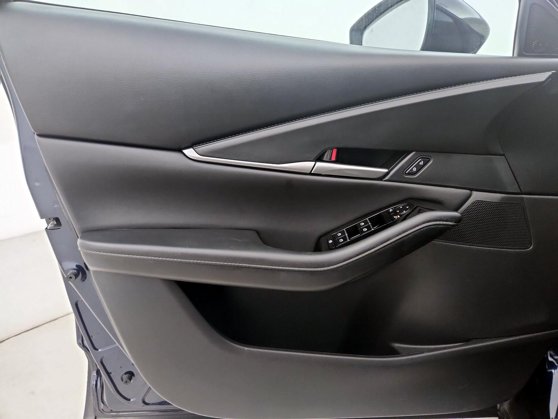 Thumbnail: 2025 Mazda CX-30 - 12