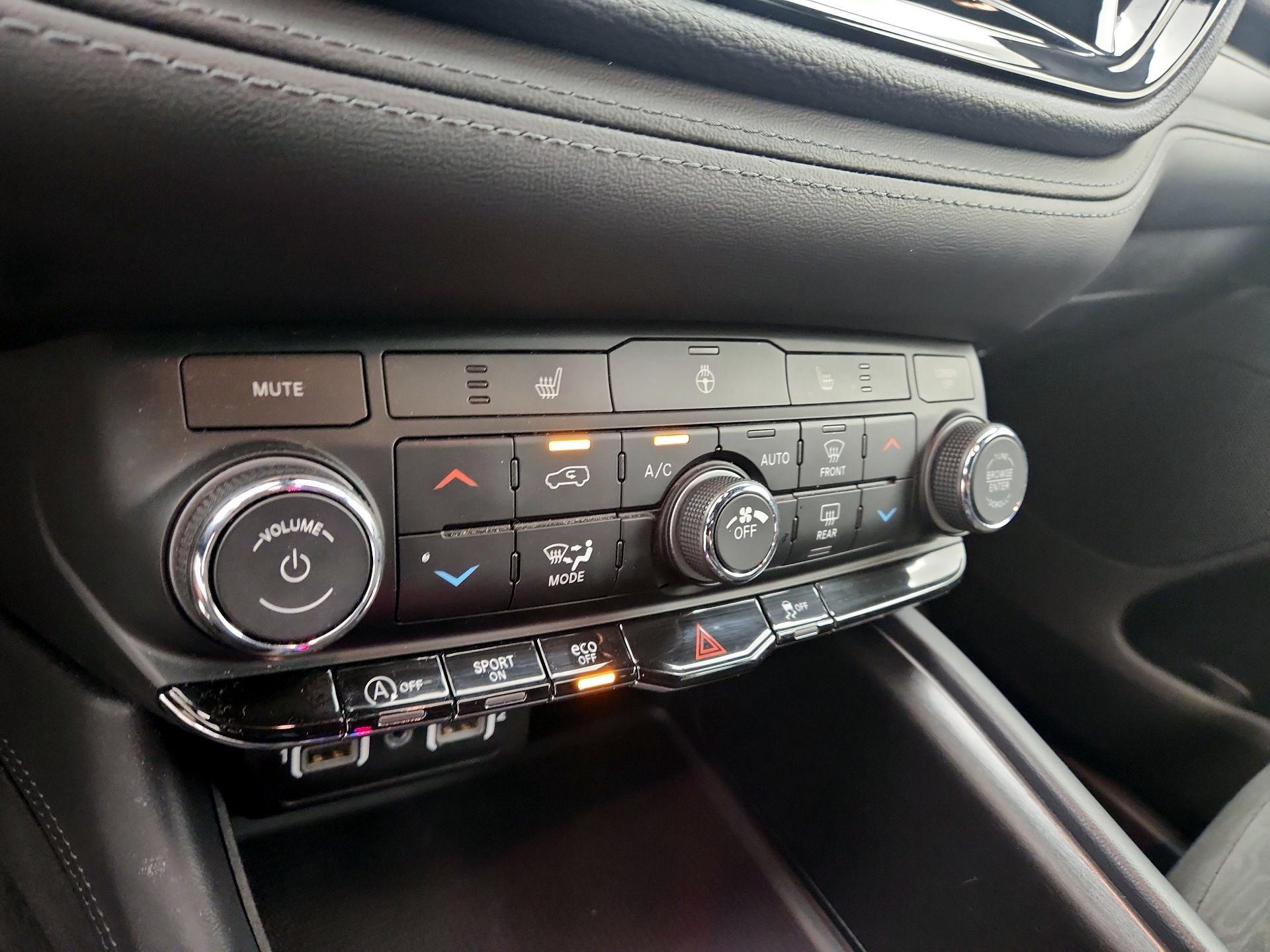 Thumbnail: 2024 Dodge Durango - 16