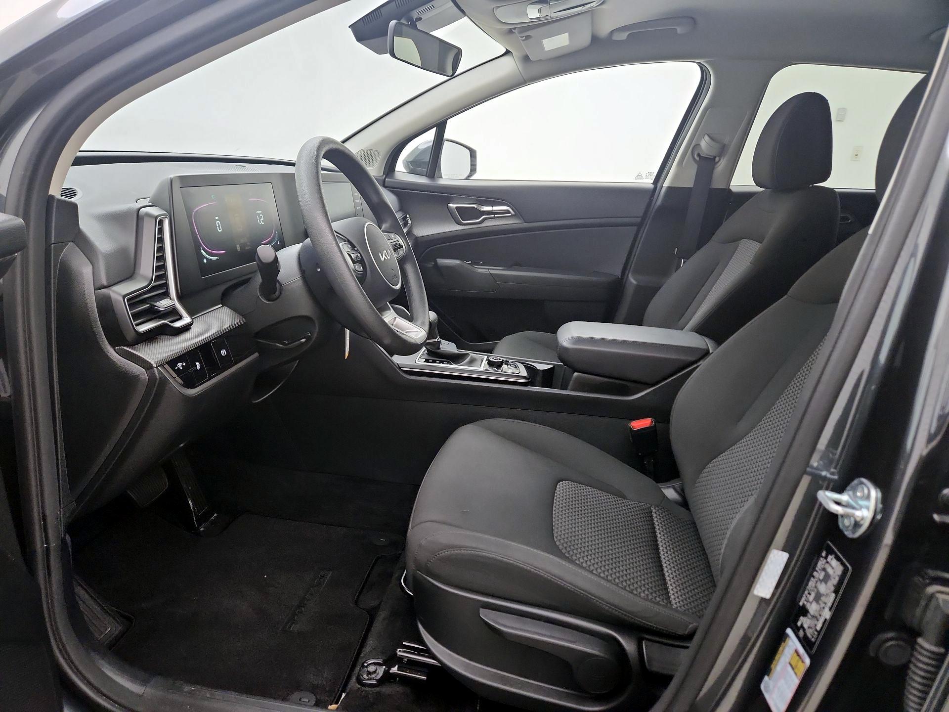 Thumbnail: 2024 Kia Sportage - 11