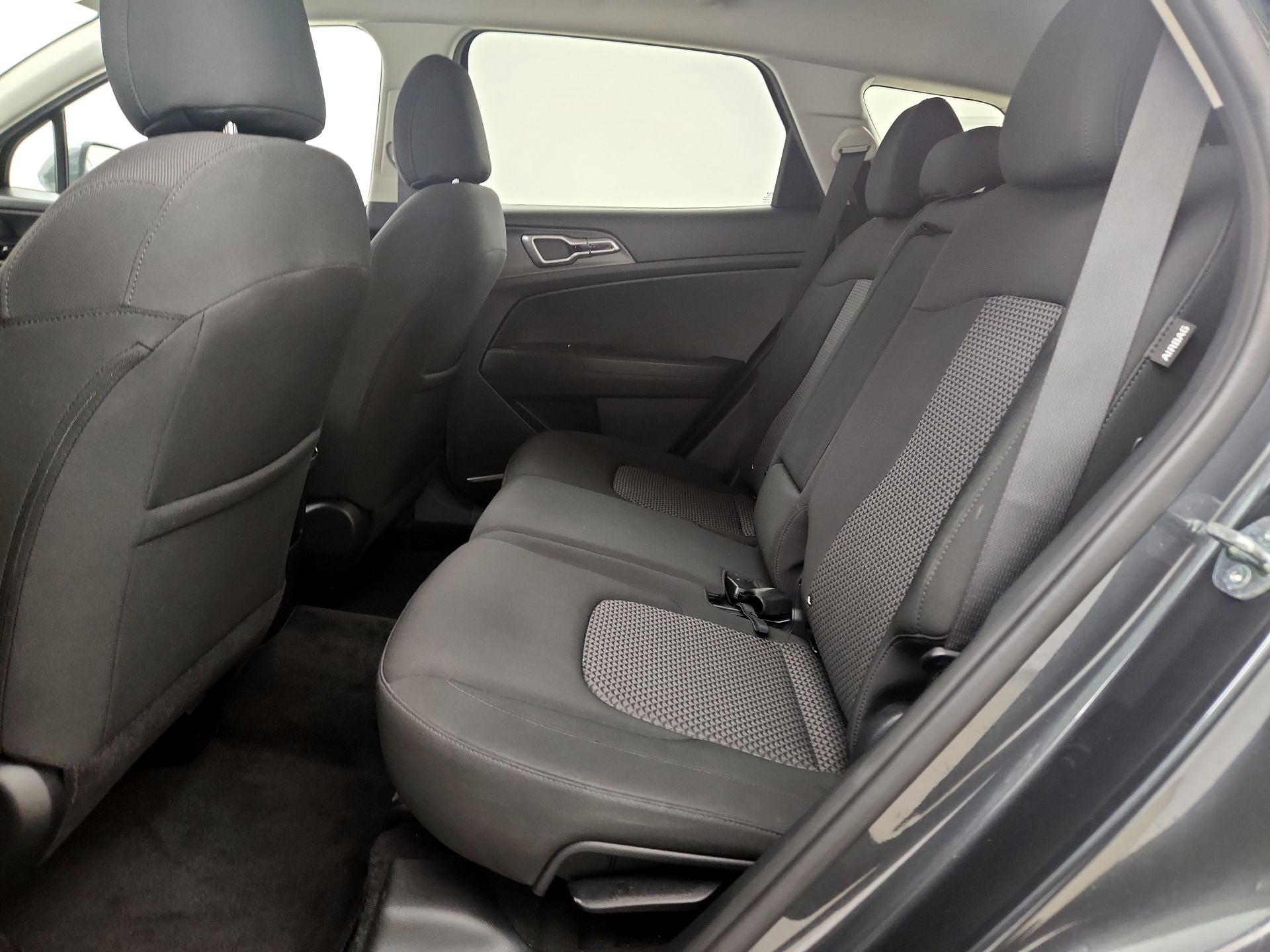 Thumbnail: 2024 Kia Sportage - 19