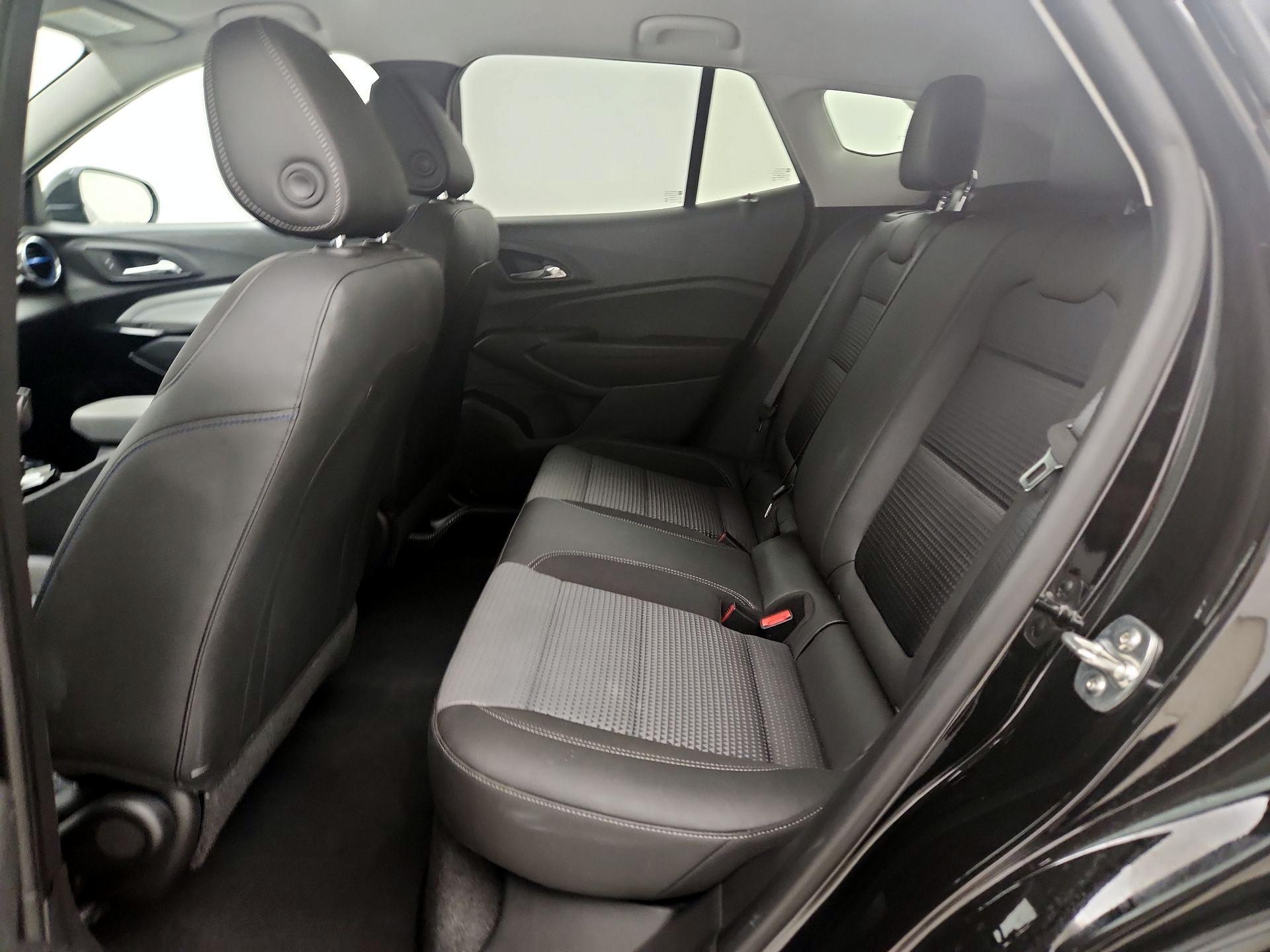 Thumbnail: 2025 Chevrolet Trax - 19