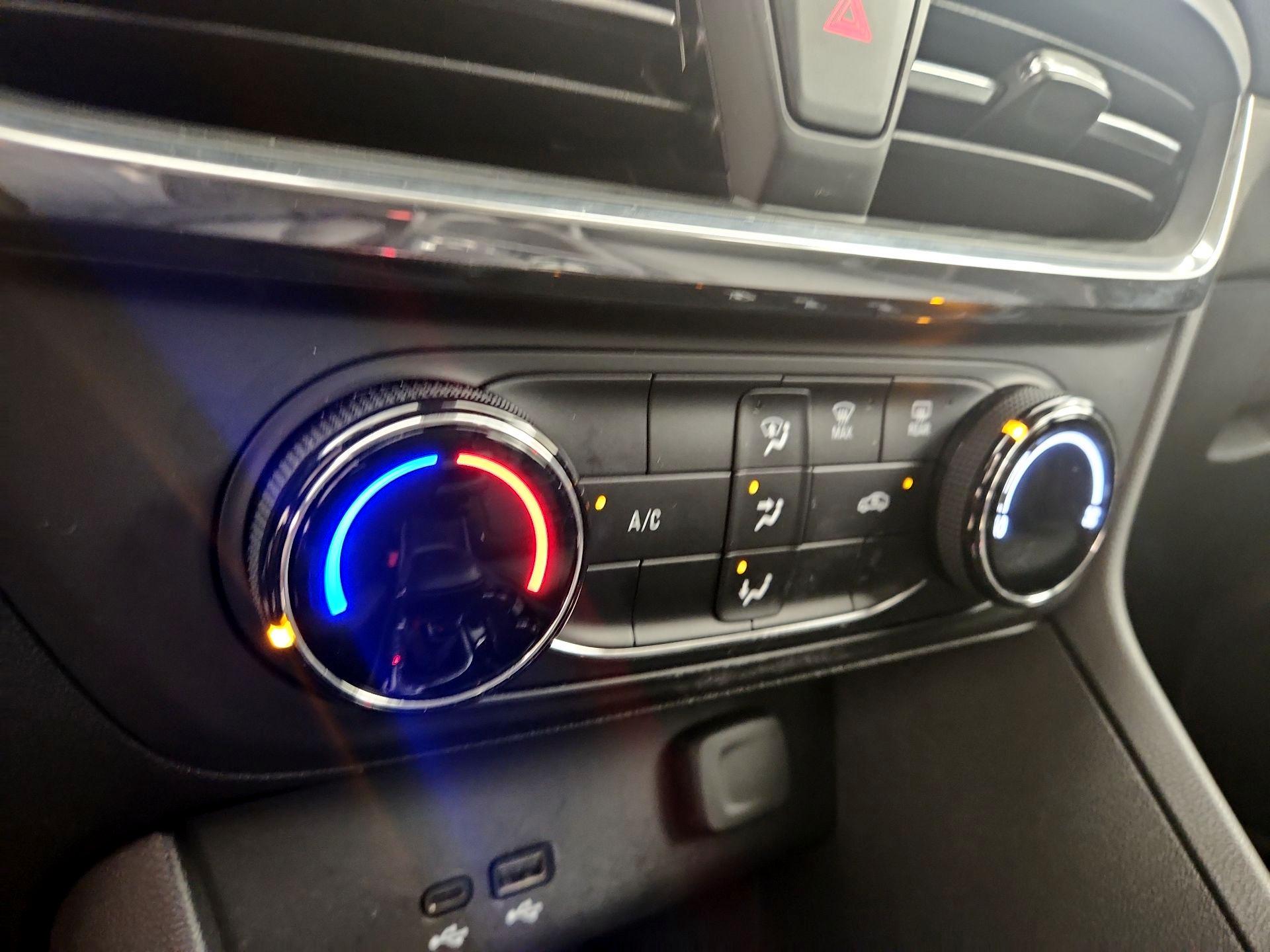 Thumbnail: 2025 Buick Encore GX - 16