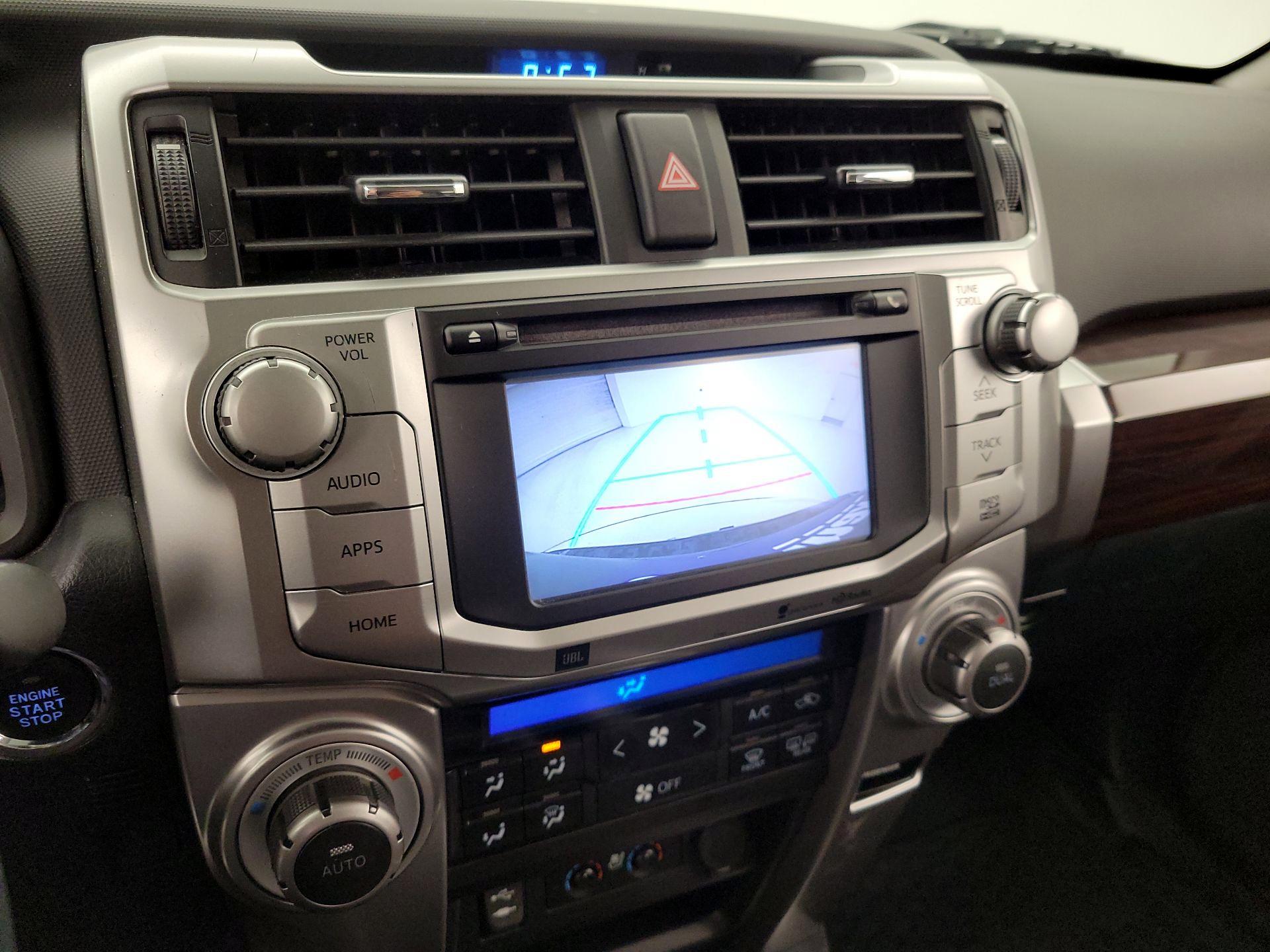 Thumbnail: 2015 Toyota 4Runner - 15