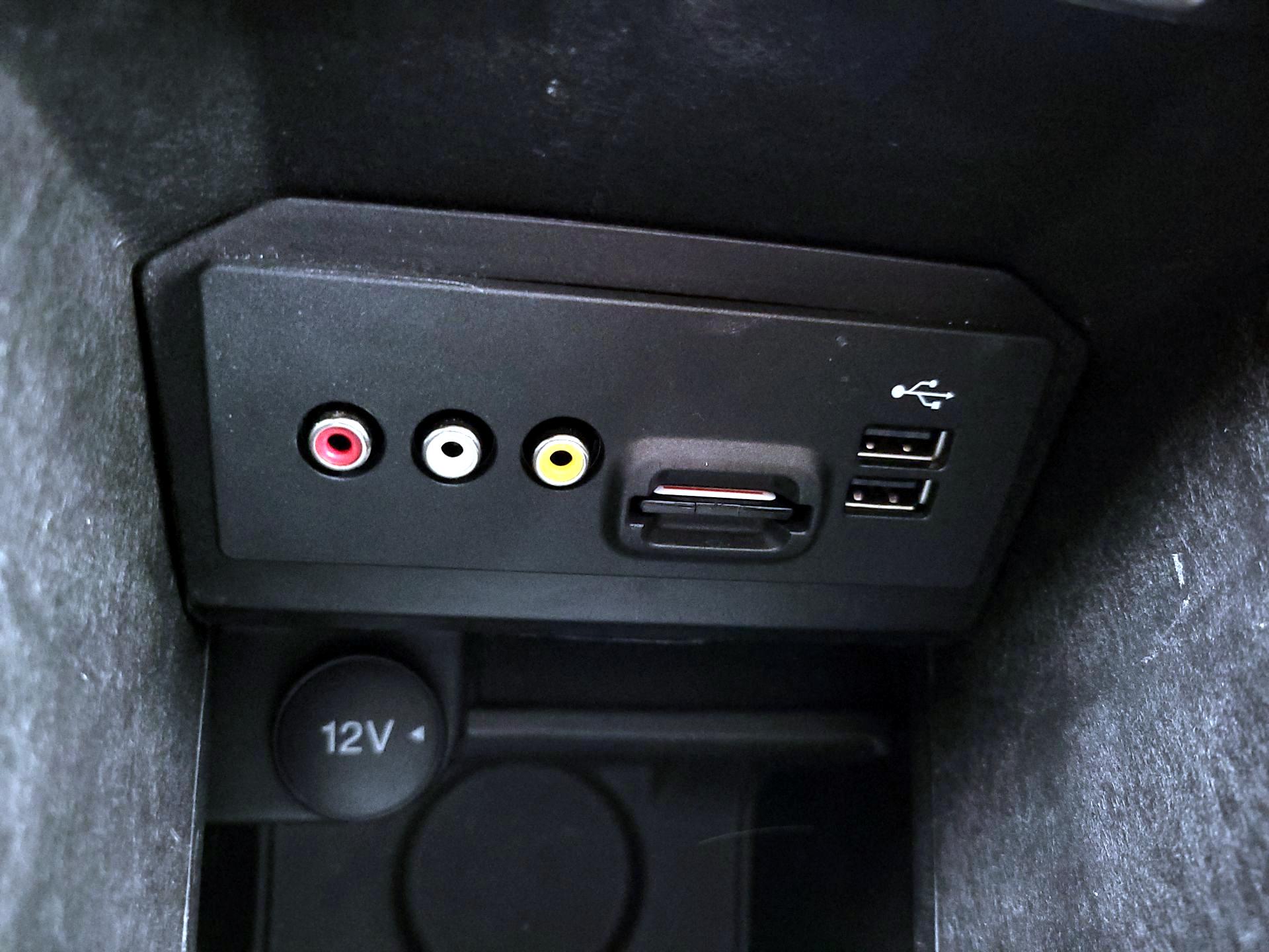 Thumbnail: 2014 Ford Escape - 19