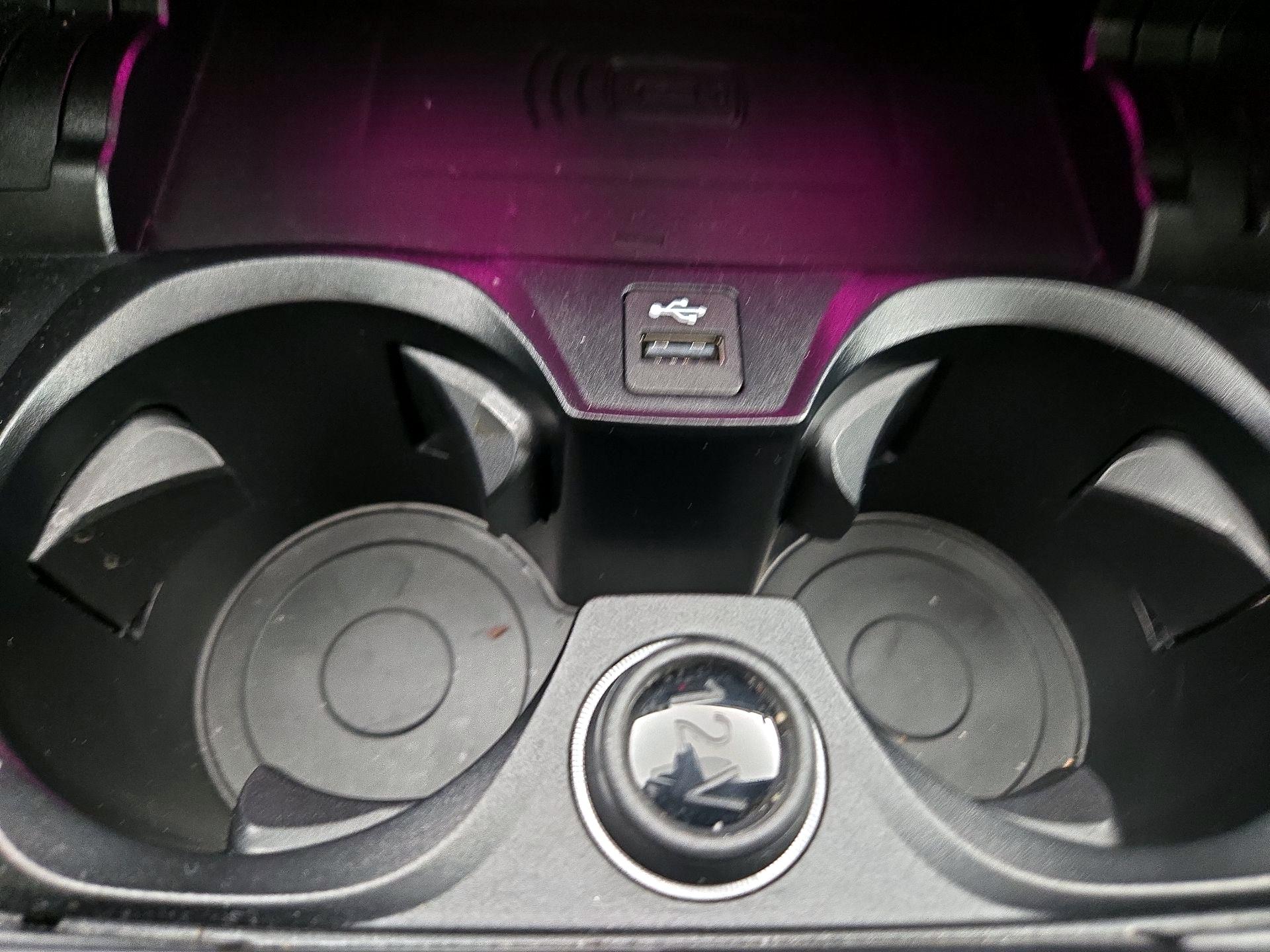 Thumbnail: 2025 BMW 4 Series - 19