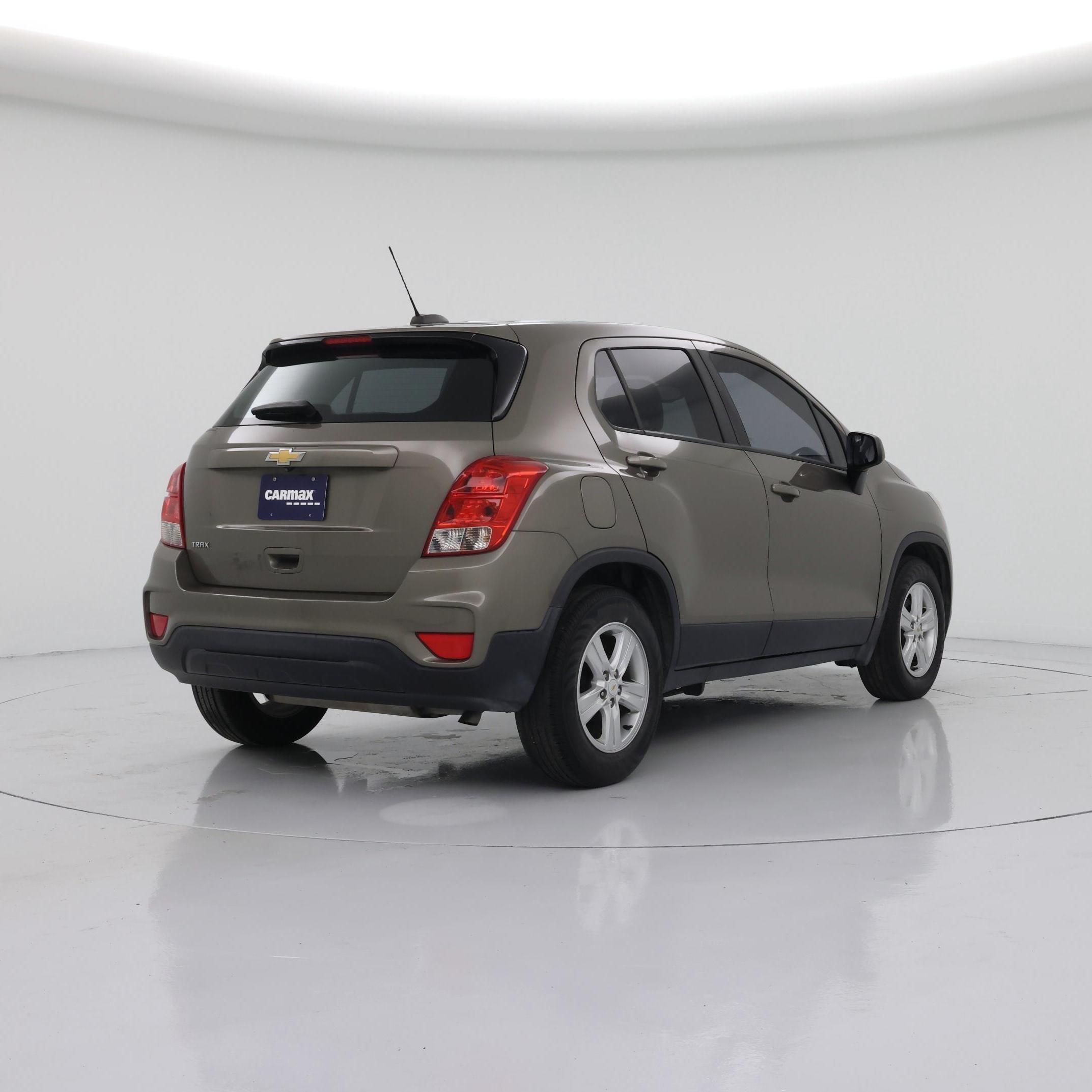 Thumbnail: 2021 Chevrolet Trax - 8