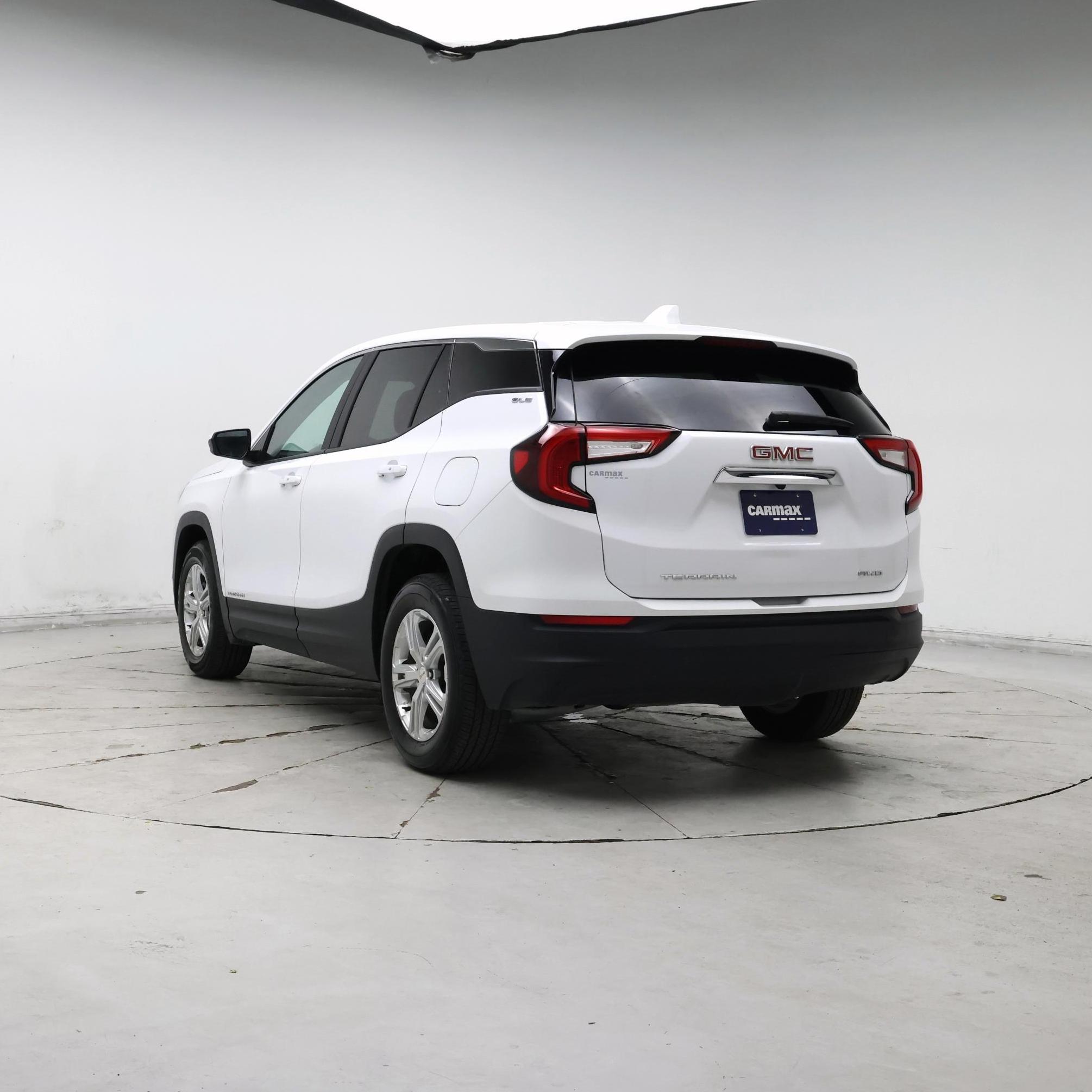 Thumbnail: 2024 GMC Terrain - 2