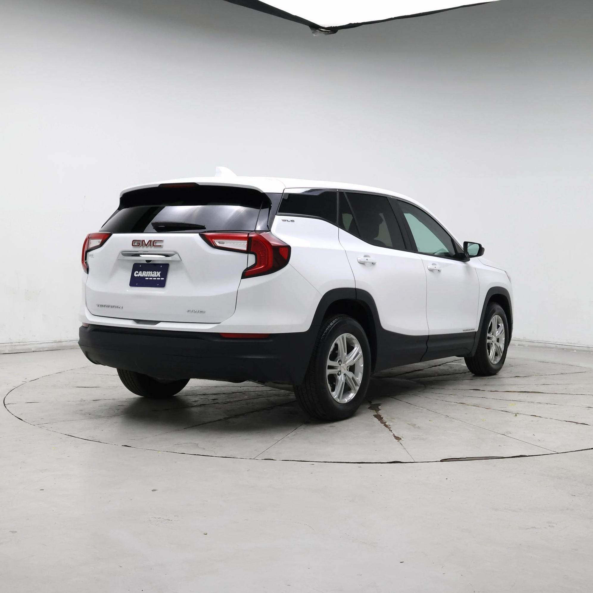 Thumbnail: 2024 GMC Terrain - 8