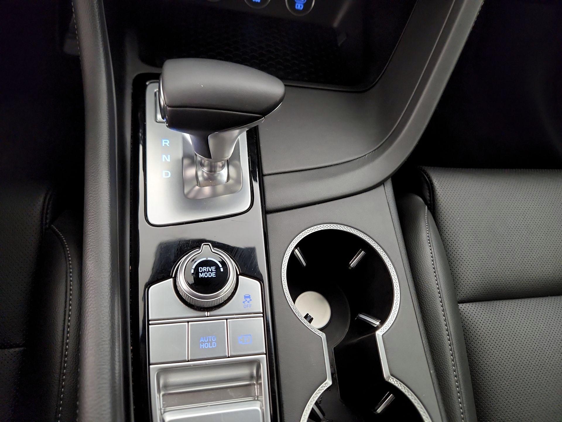 Thumbnail: 2025 Genesis G70 - 18