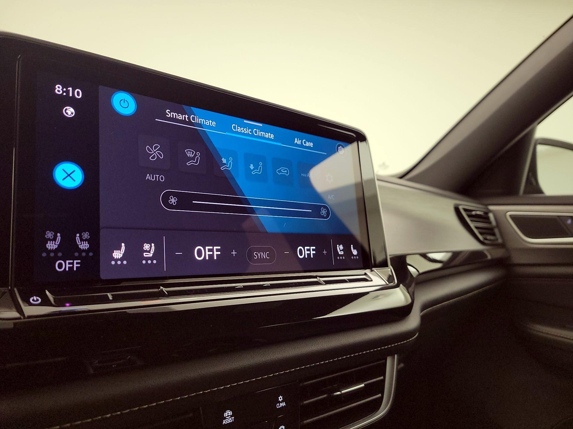 Thumbnail: 2025 Volkswagen Atlas - 16