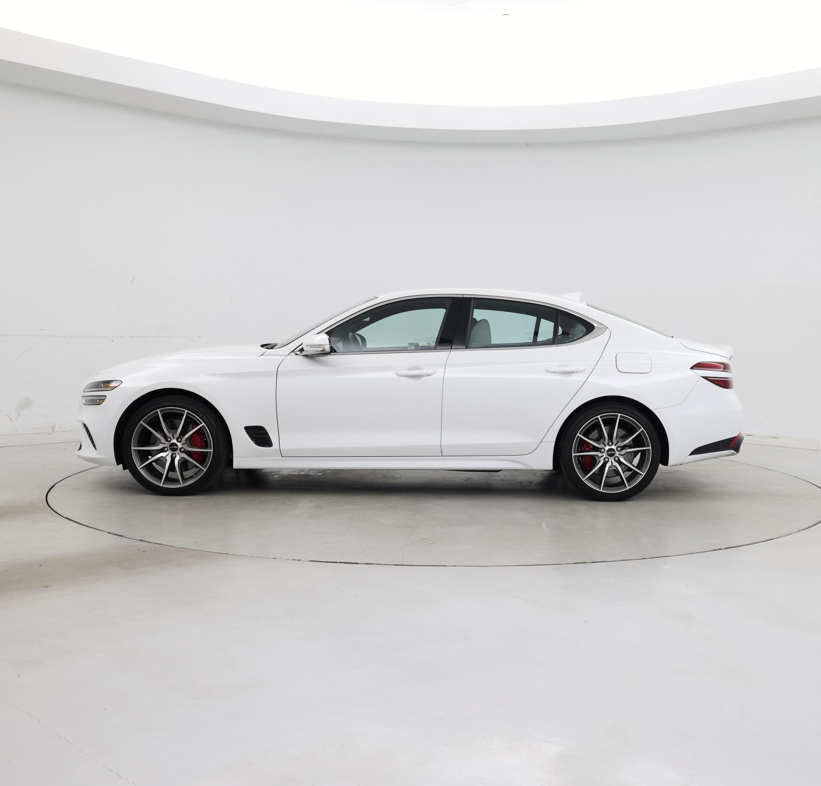 Thumbnail: 2025 Genesis G70 - 3