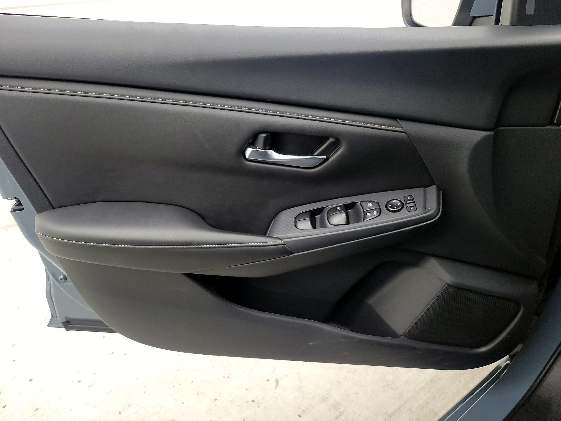 Thumbnail: 2024 Nissan Sentra - 12