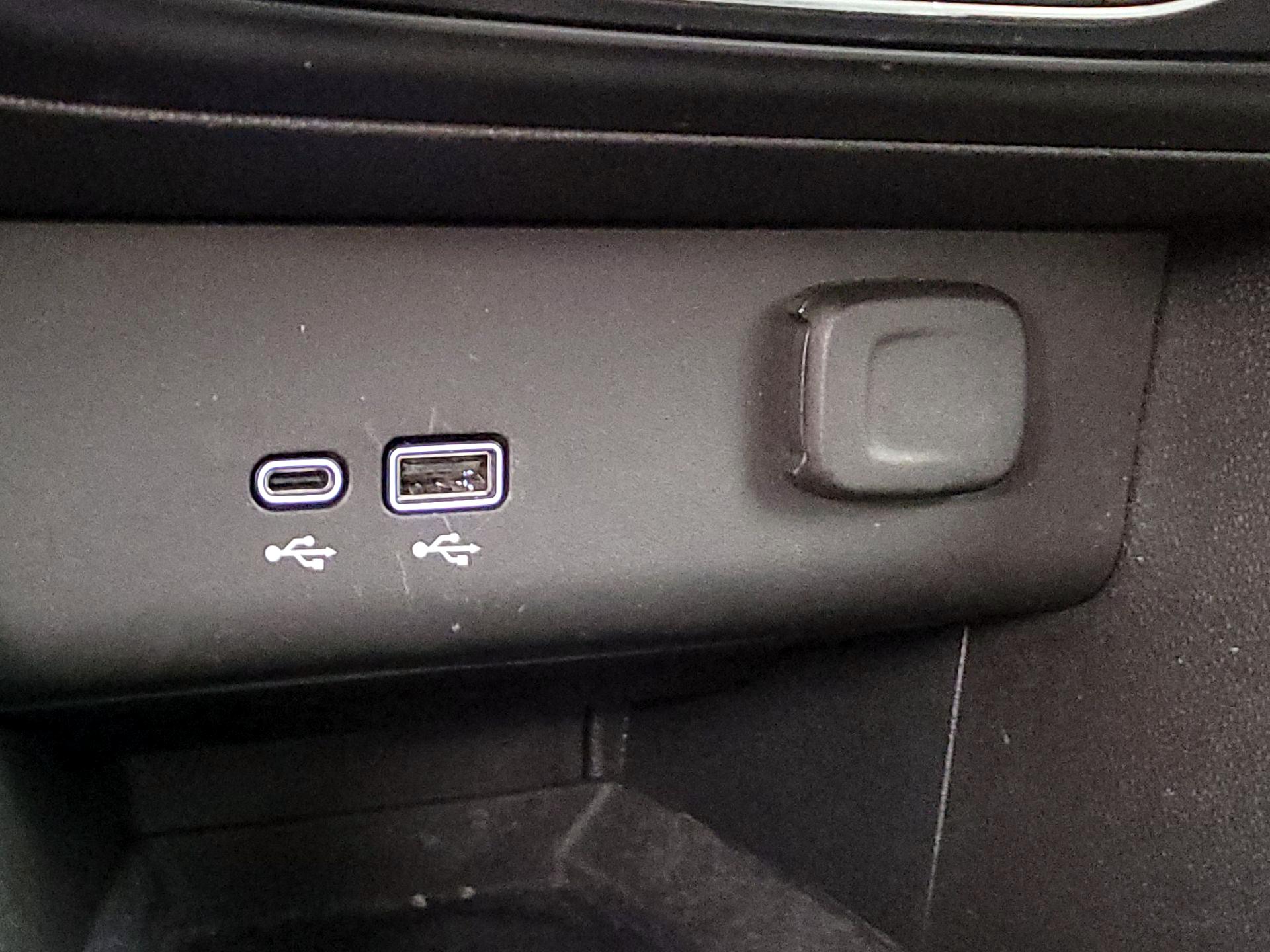 Thumbnail: 2025 Buick Encore GX - 18