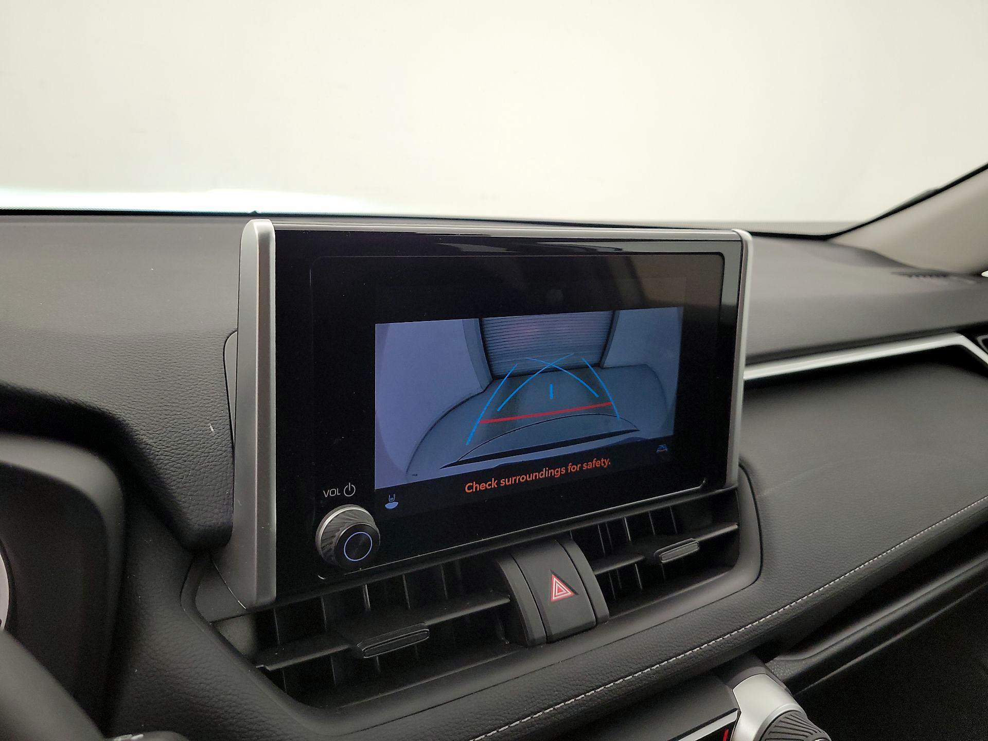 Thumbnail: 2025 Toyota RAV4 - 15