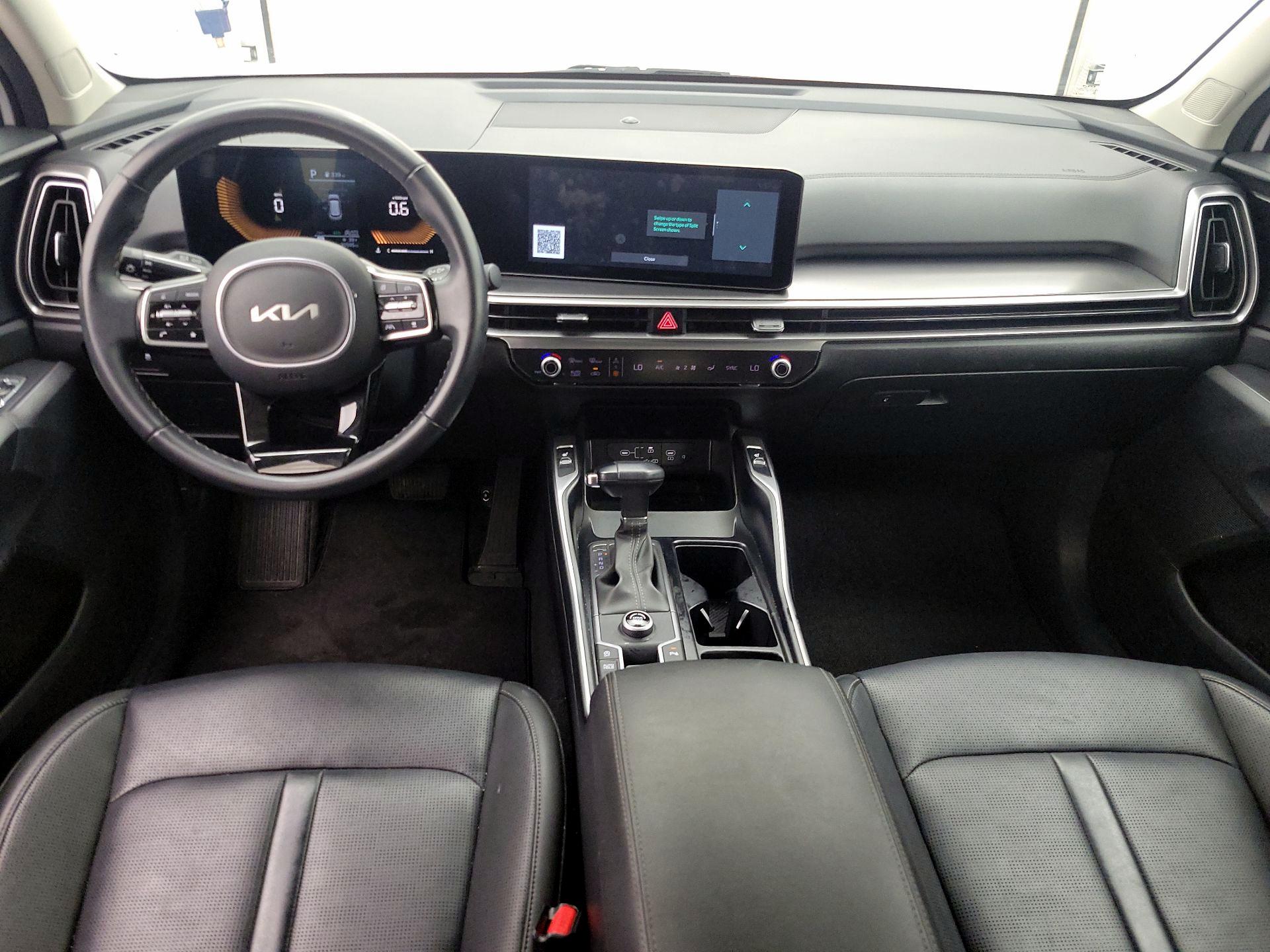 Thumbnail: 2024 Kia Sorento - 9