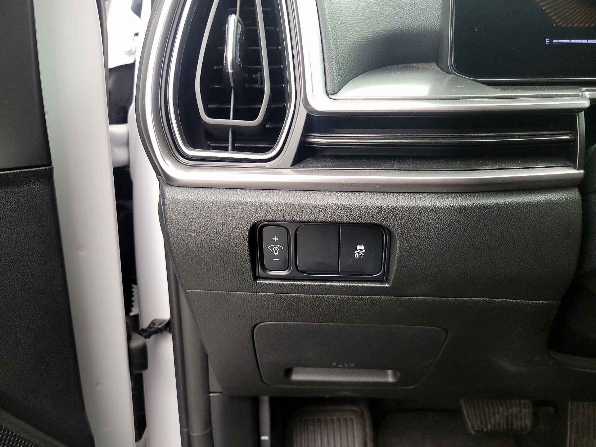 Thumbnail: 2024 Kia Sorento - 13