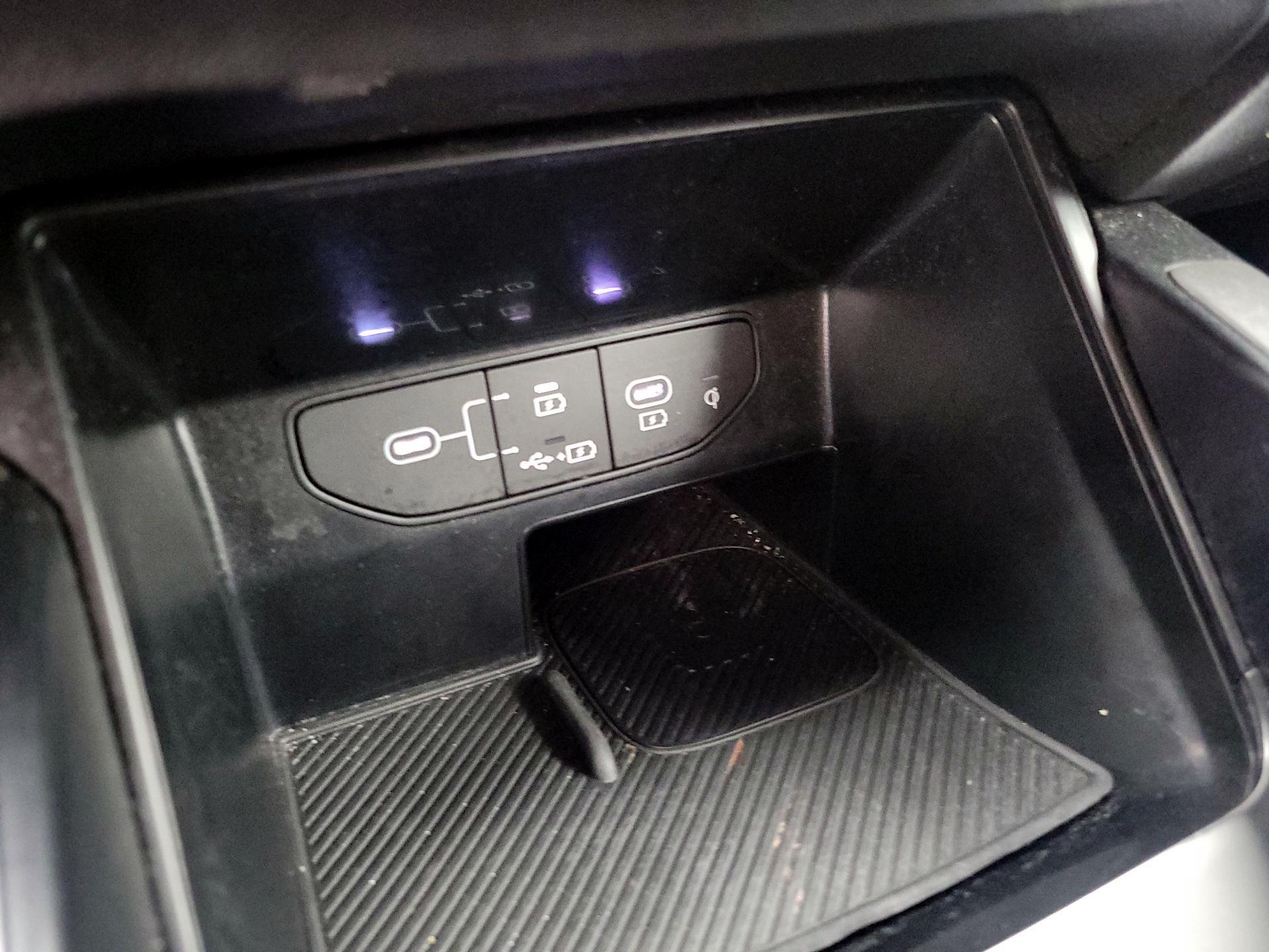 Thumbnail: 2024 Kia Sorento - 19