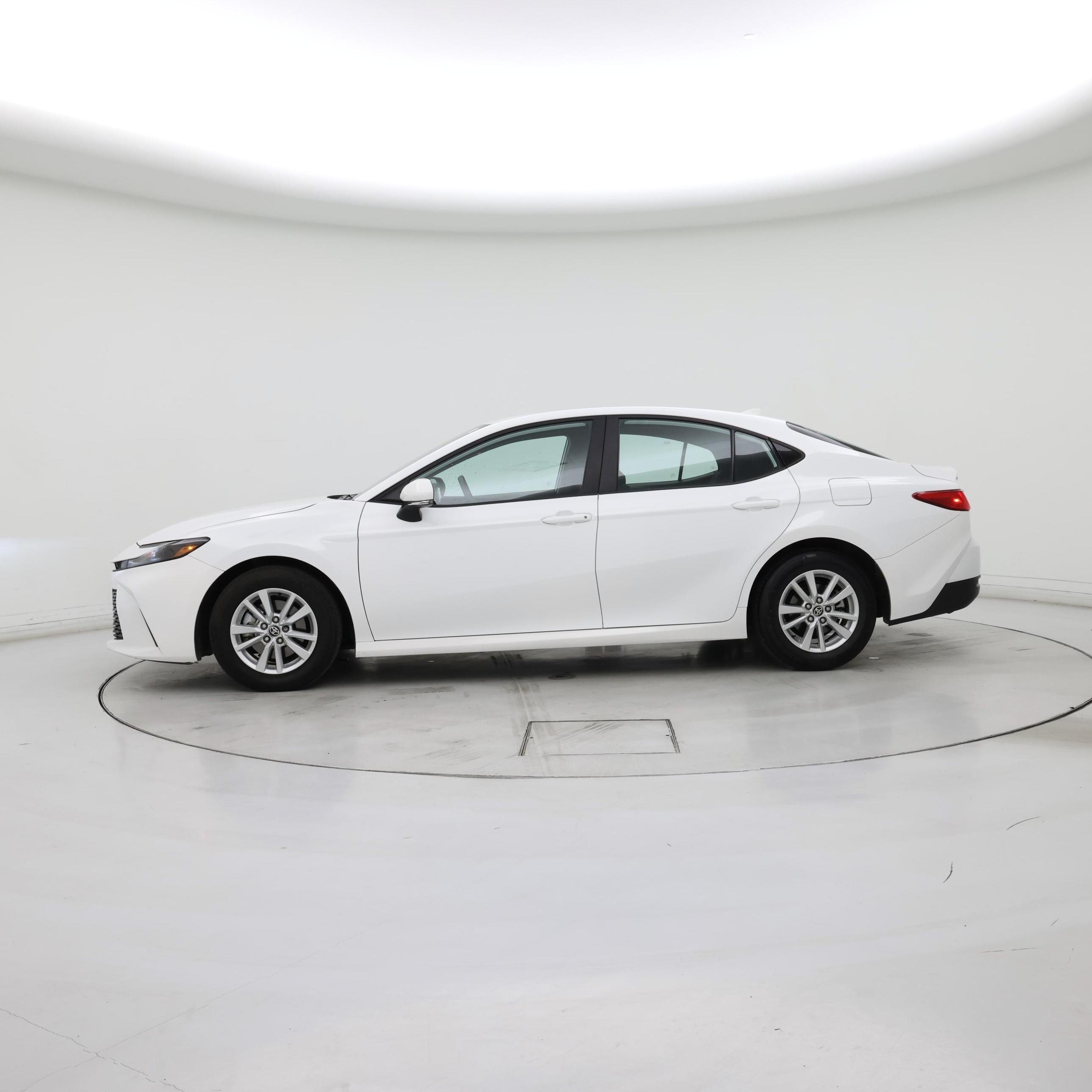 Thumbnail: 2025 Toyota Camry - 3