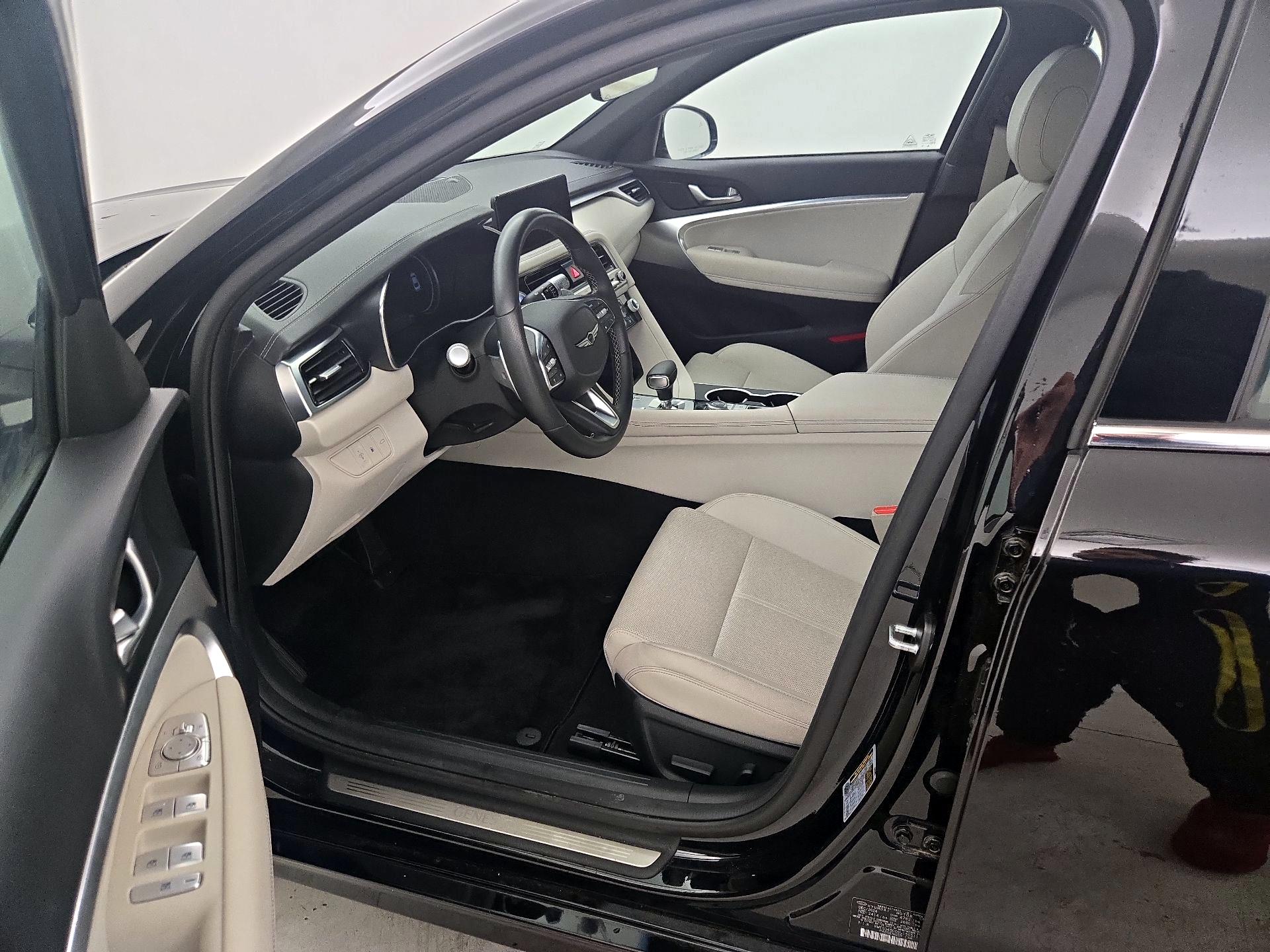 Thumbnail: 2025 Genesis G70 - 11