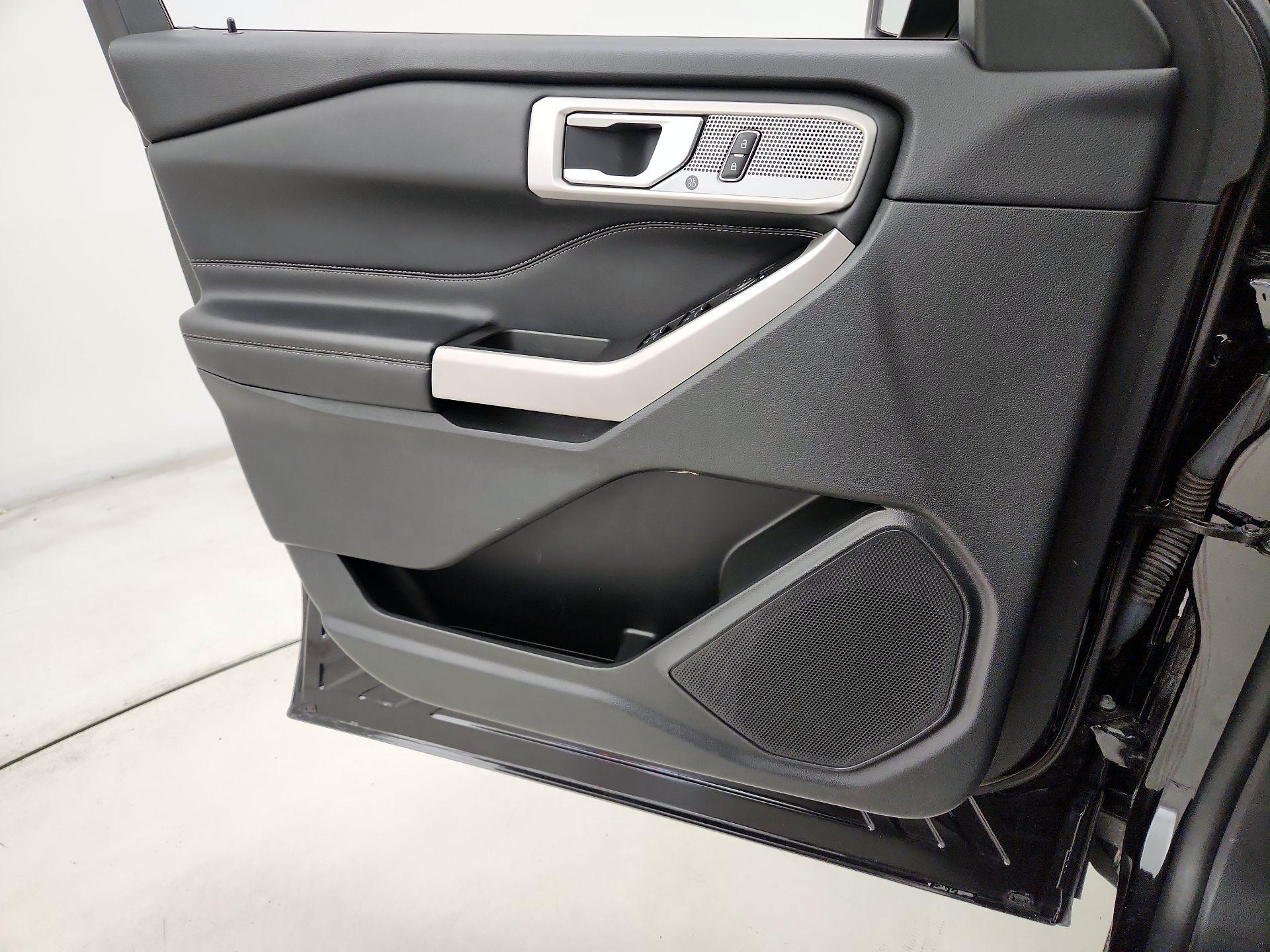 Thumbnail: 2023 Ford Explorer - 12