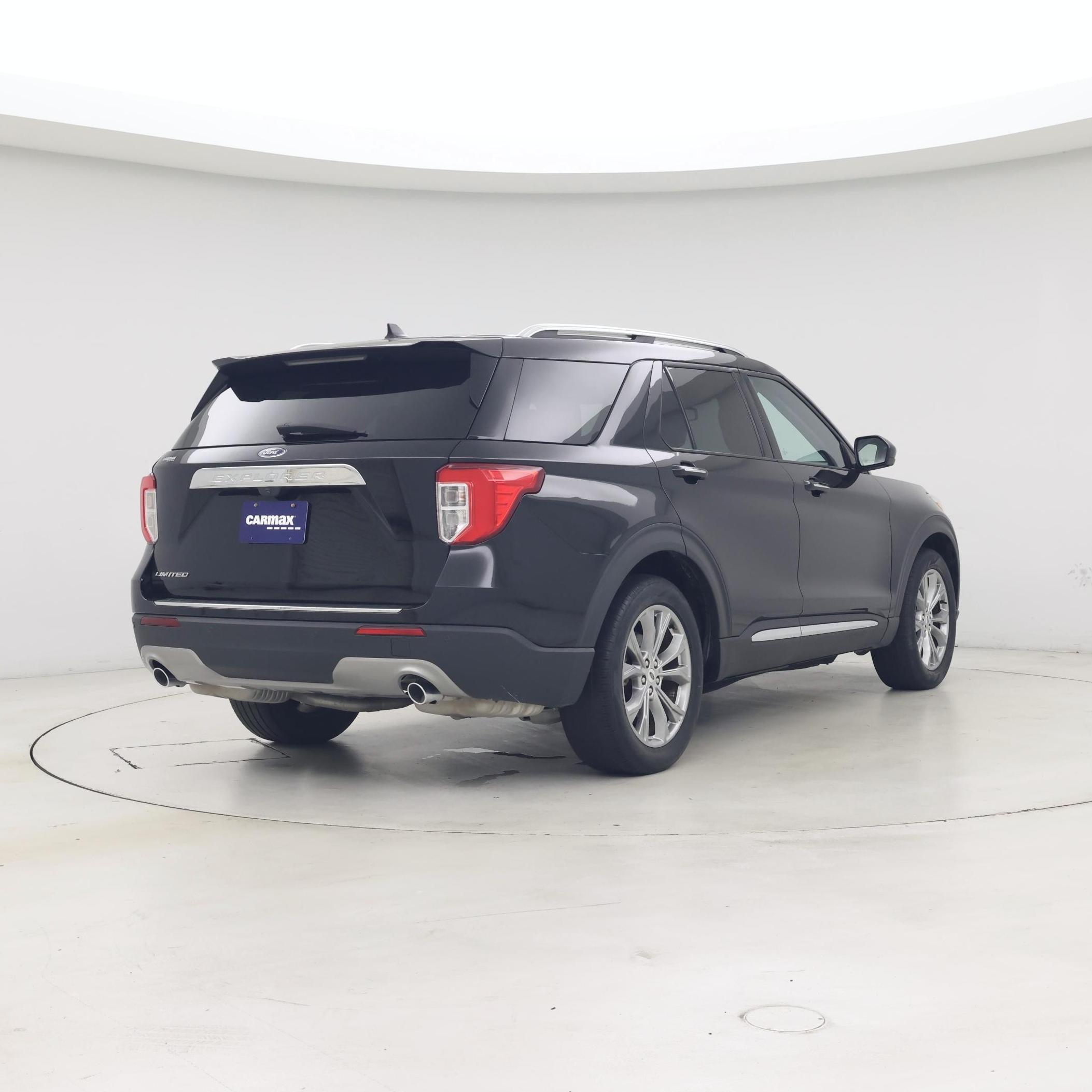 Thumbnail: 2023 Ford Explorer - 8